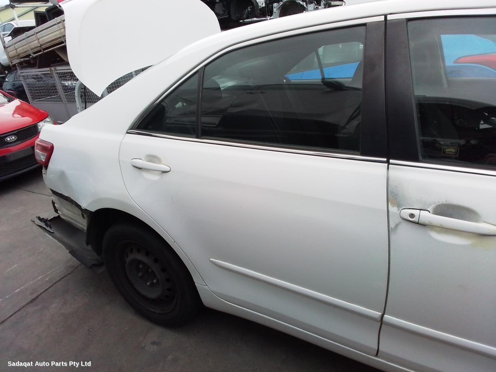 Toyota Camry Rear Garnish