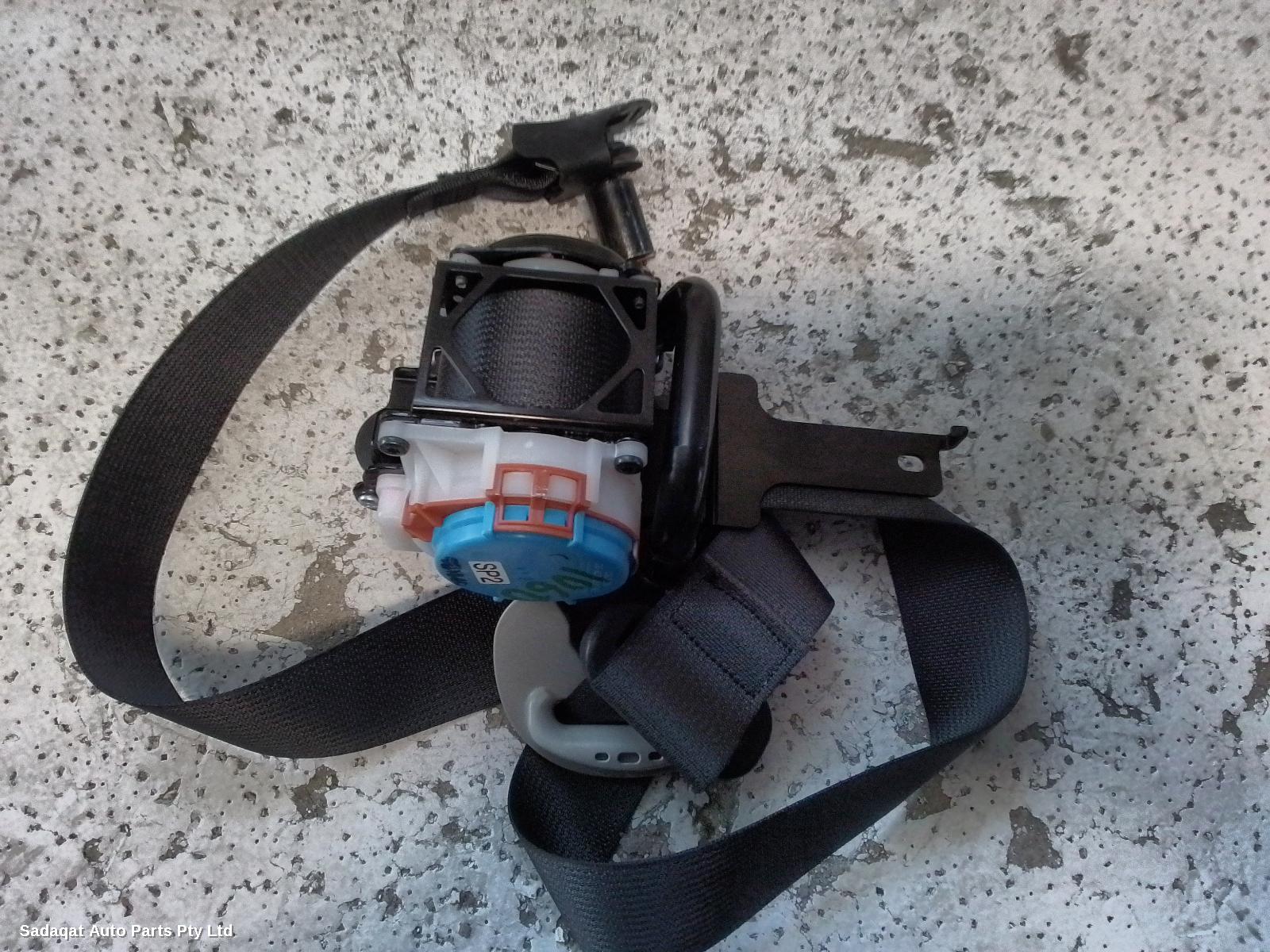 Kia Seltos Seatbelt/stalk