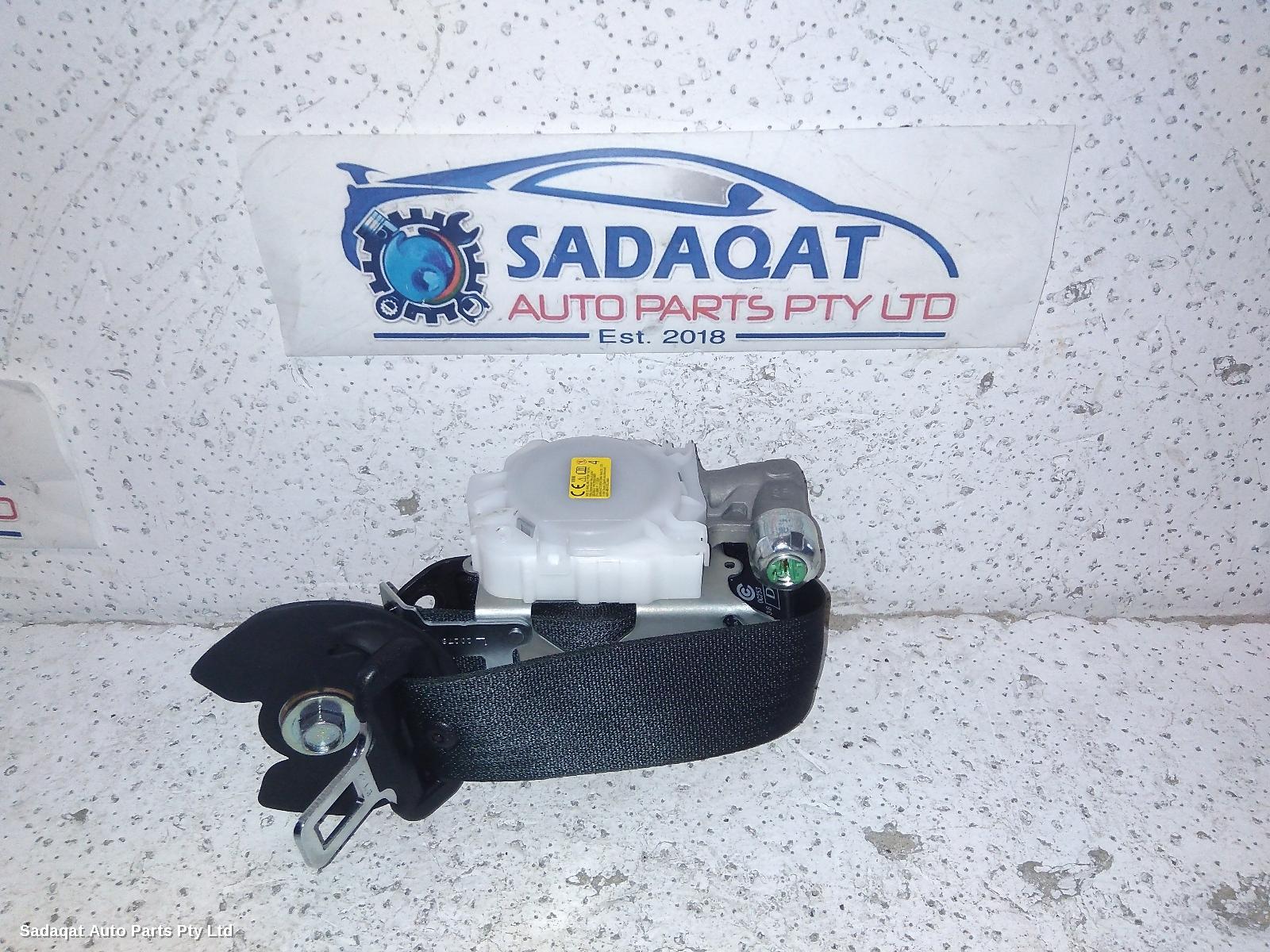 Toyota Corolla Seatbelt/stalk