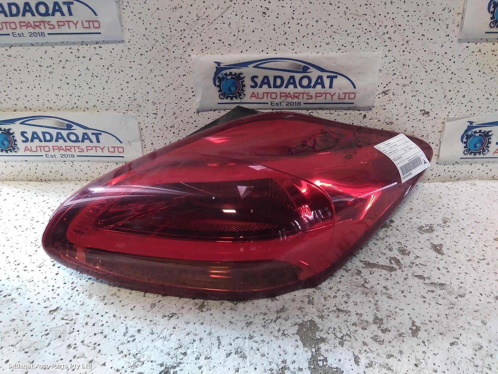 Kia Pro Ceed Right Taillight