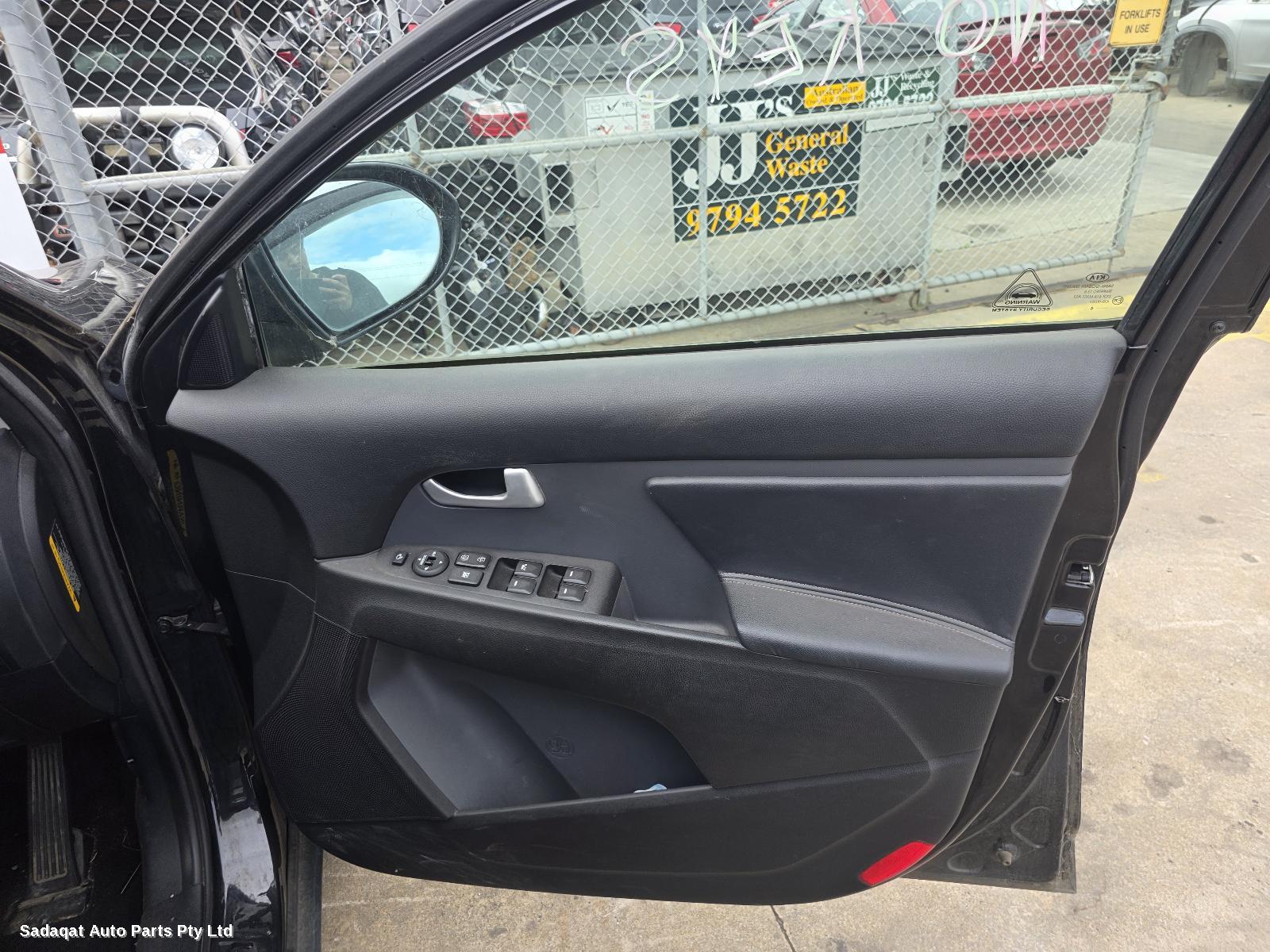 Holden Captiva Left Front Door