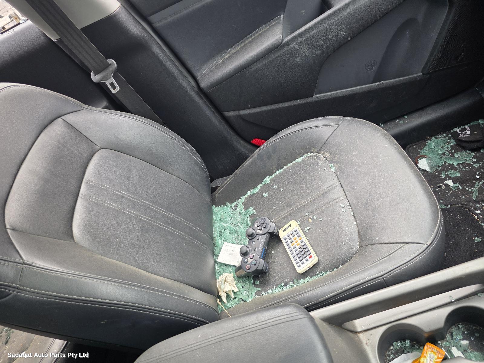 Holden Captiva Left Front Door