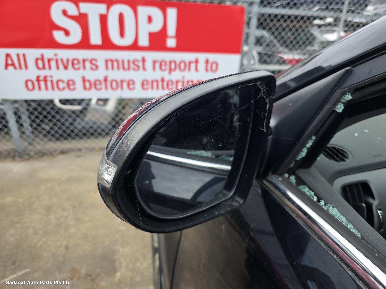 Holden Captiva Left Front Door
