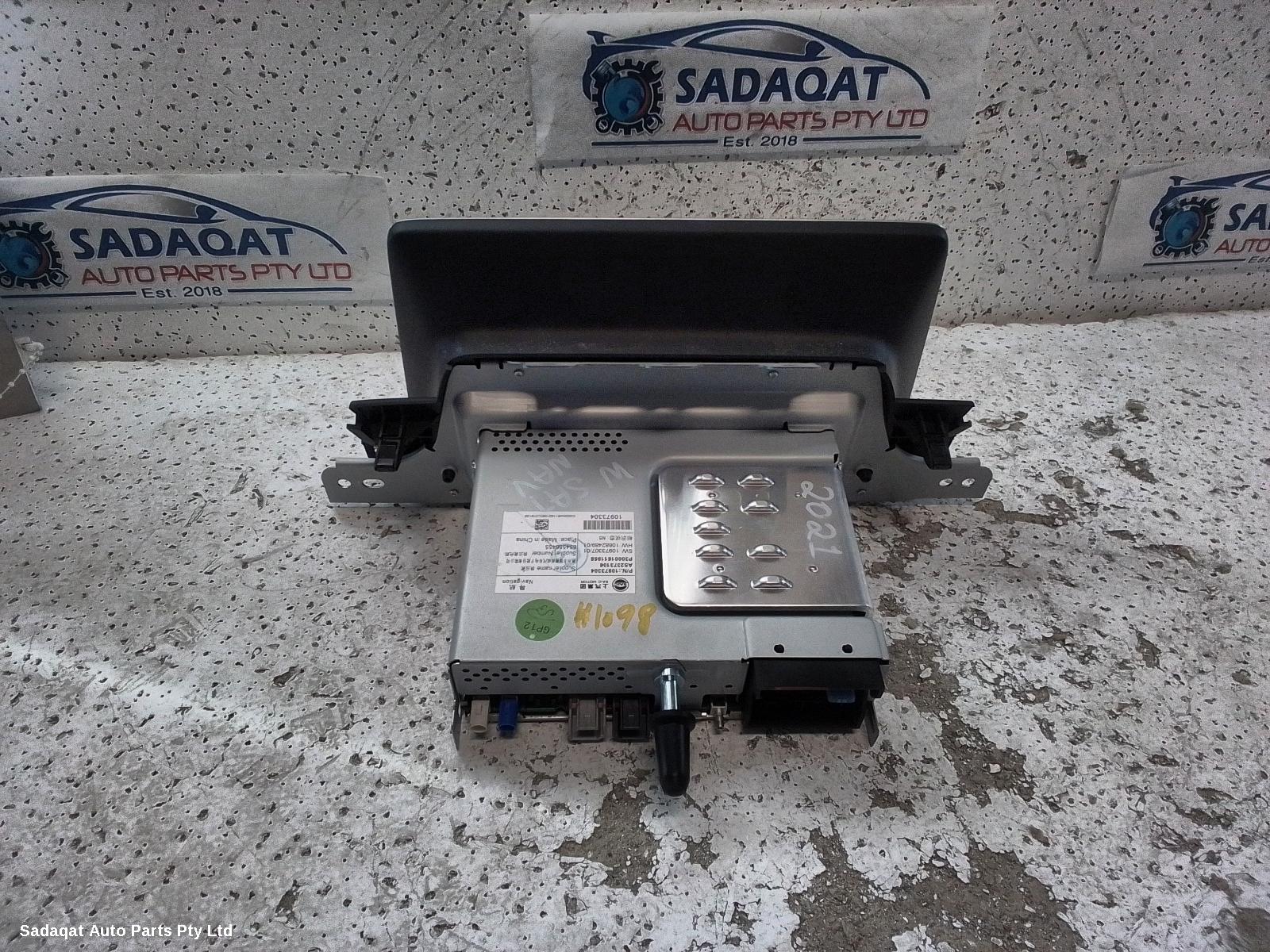 Mg Hs Radio/cd/dvd/sat/tv