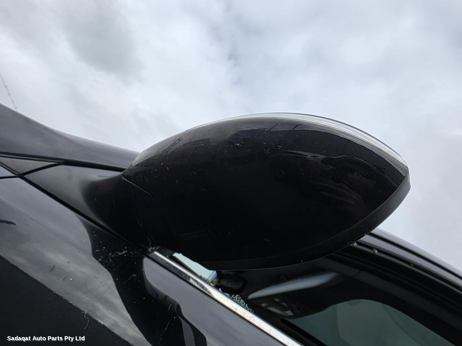 Holden Captiva Left Front Door