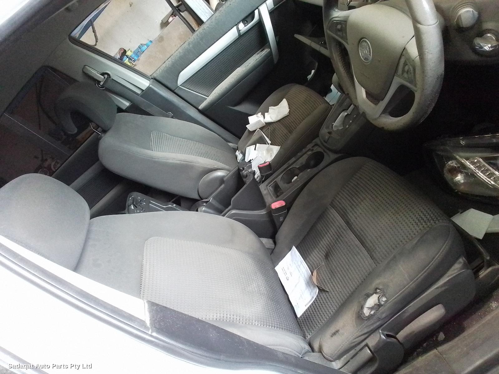 Holden Captiva Left Front Door