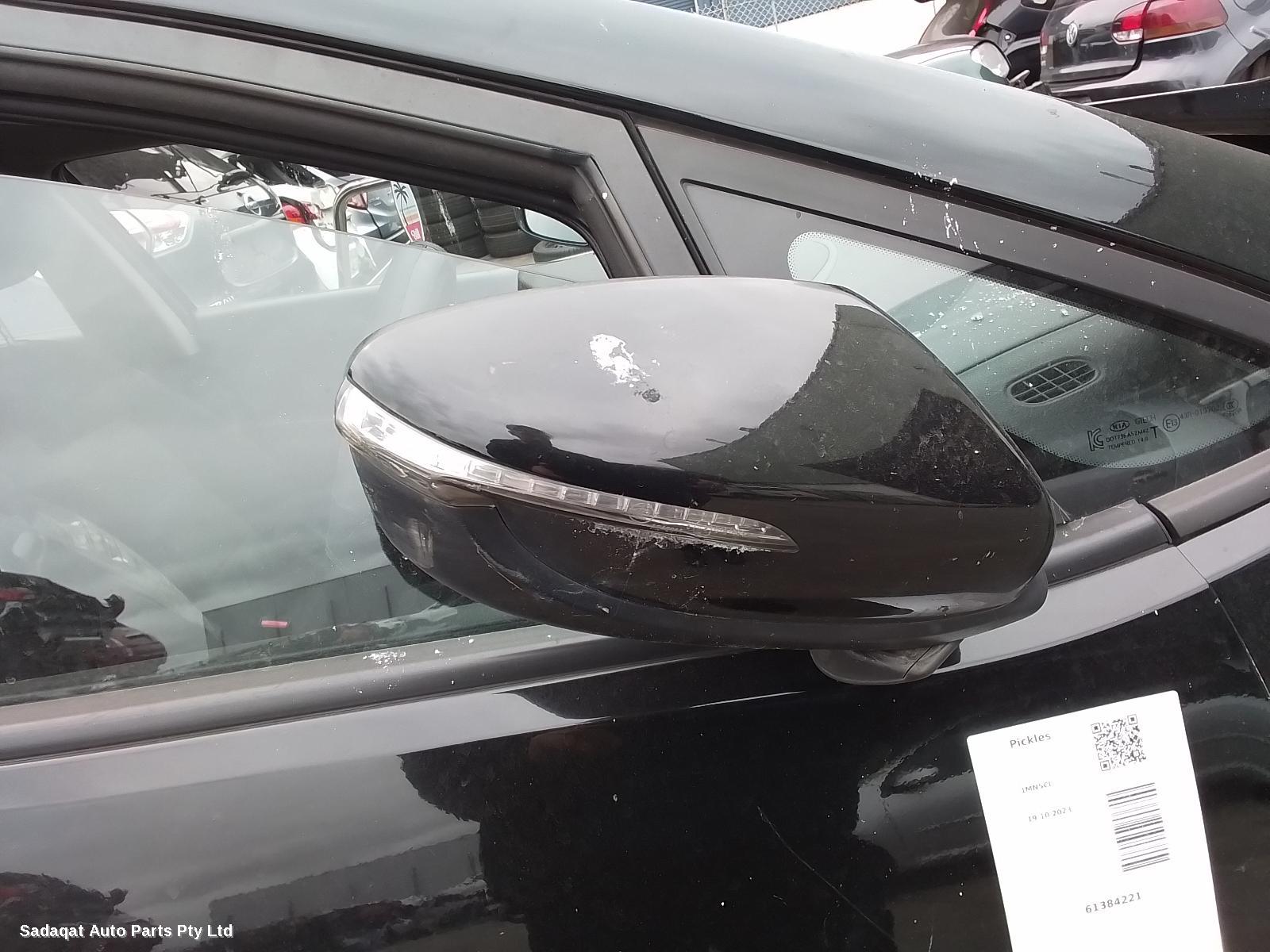 Kia Cerato Right Front Door