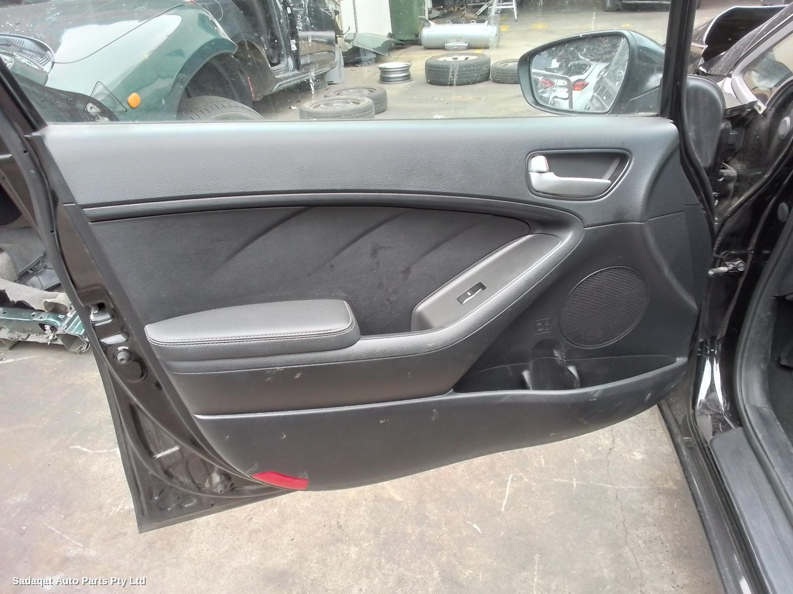 Kia Cerato Right Front Door
