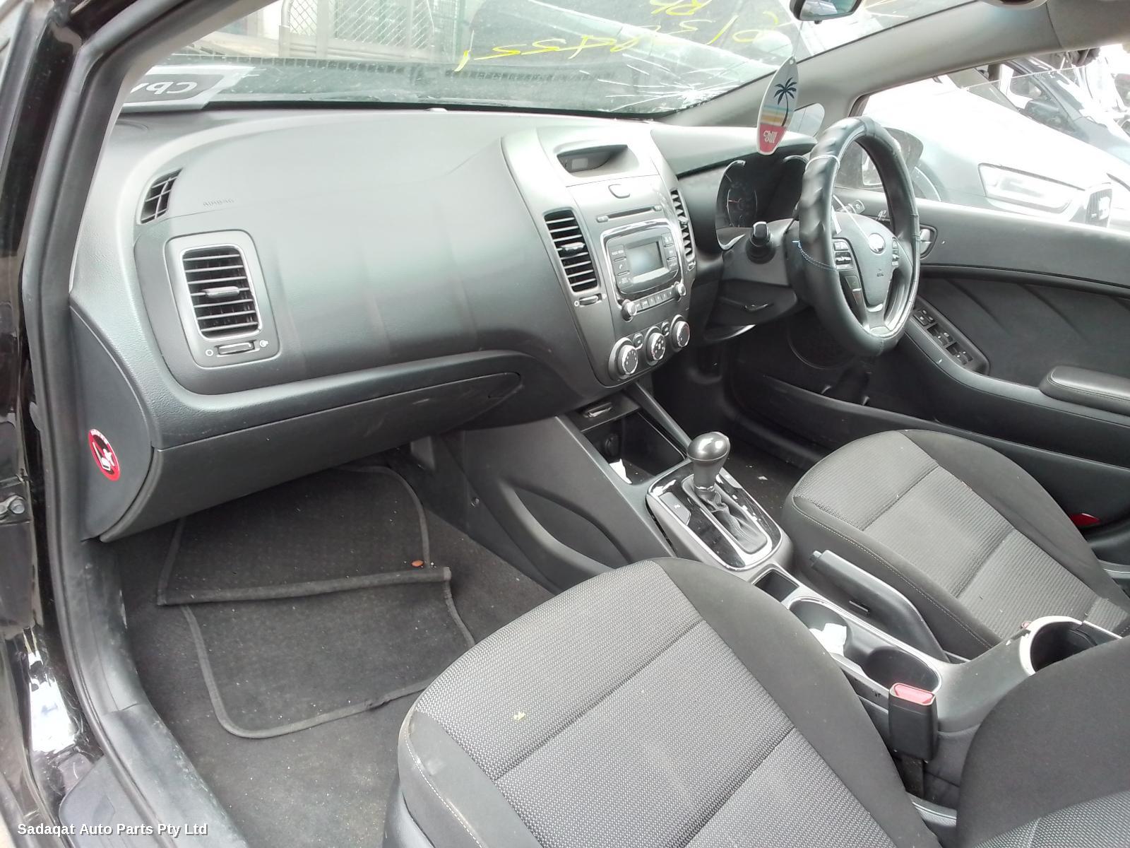 Kia Cerato Right Front Door