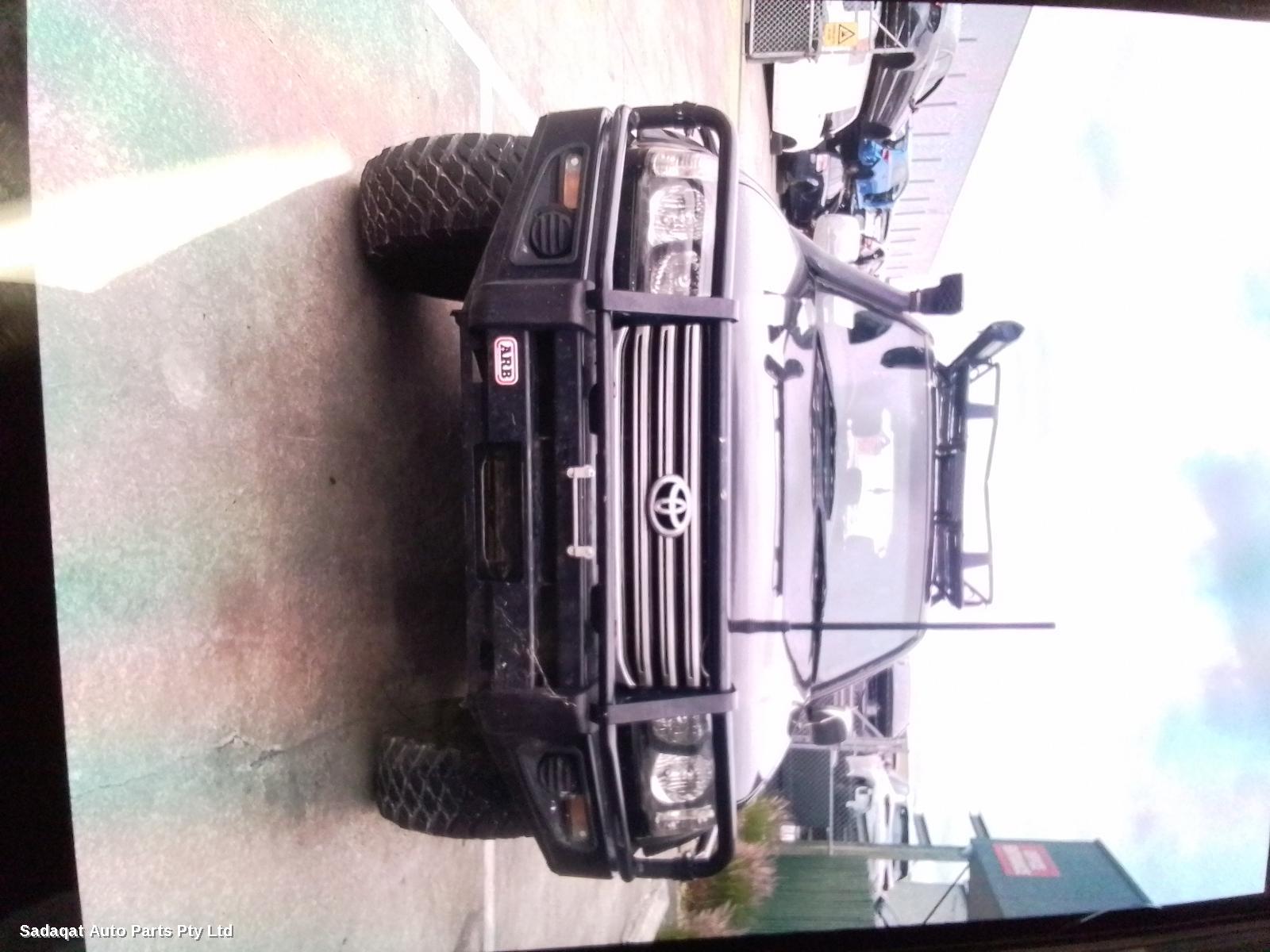 Toyota Landcruiser Bonnet