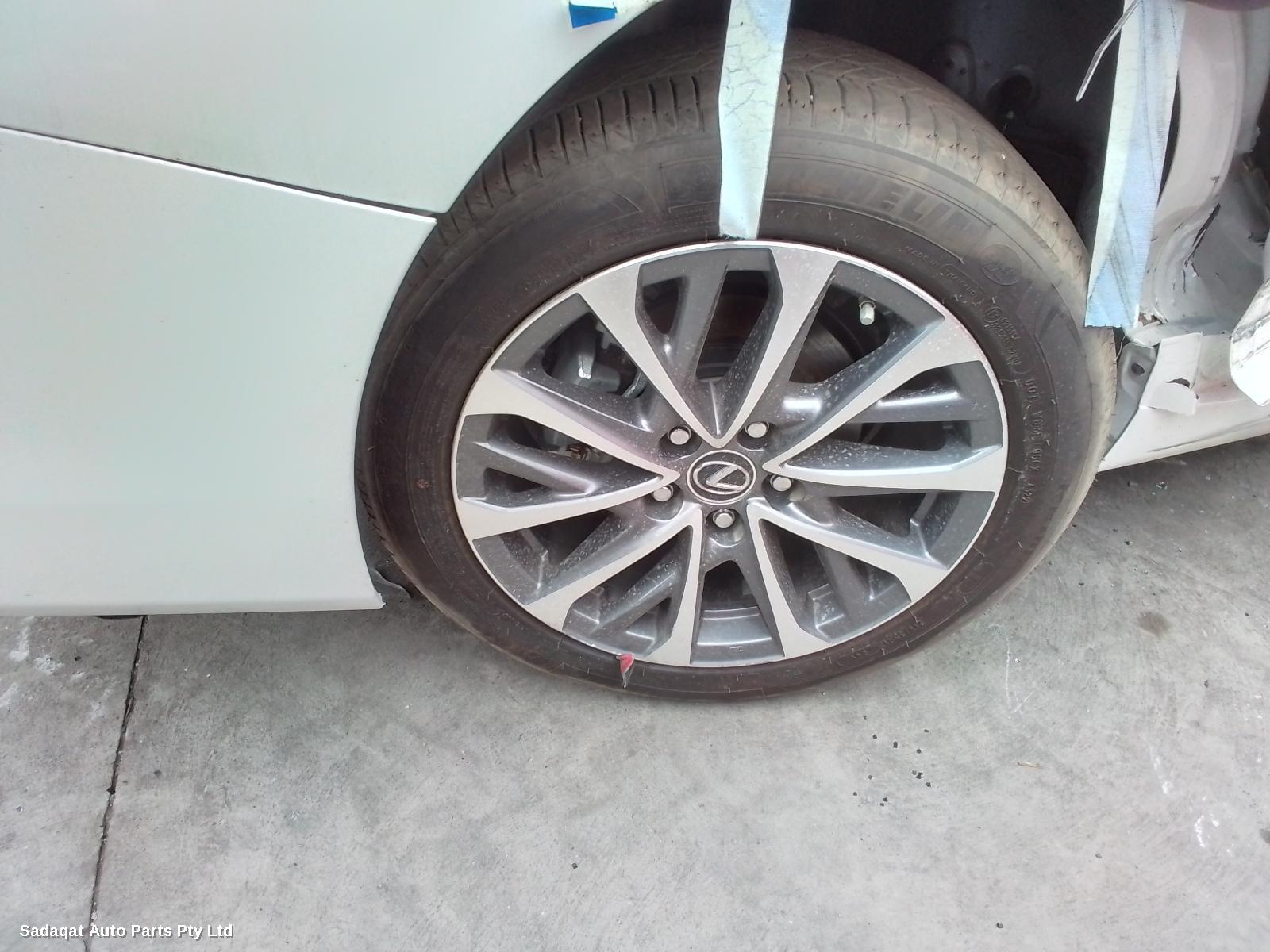 Lexus Es Series (13-) Left Headlamp