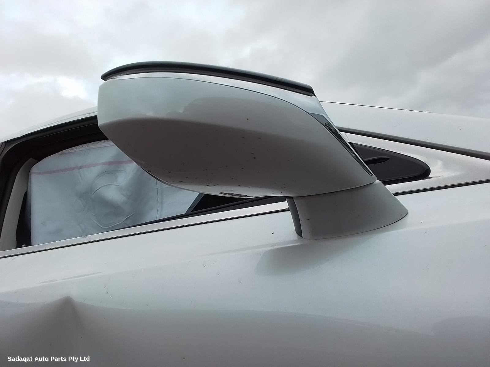 Lexus Es Series (13-) Left Headlamp