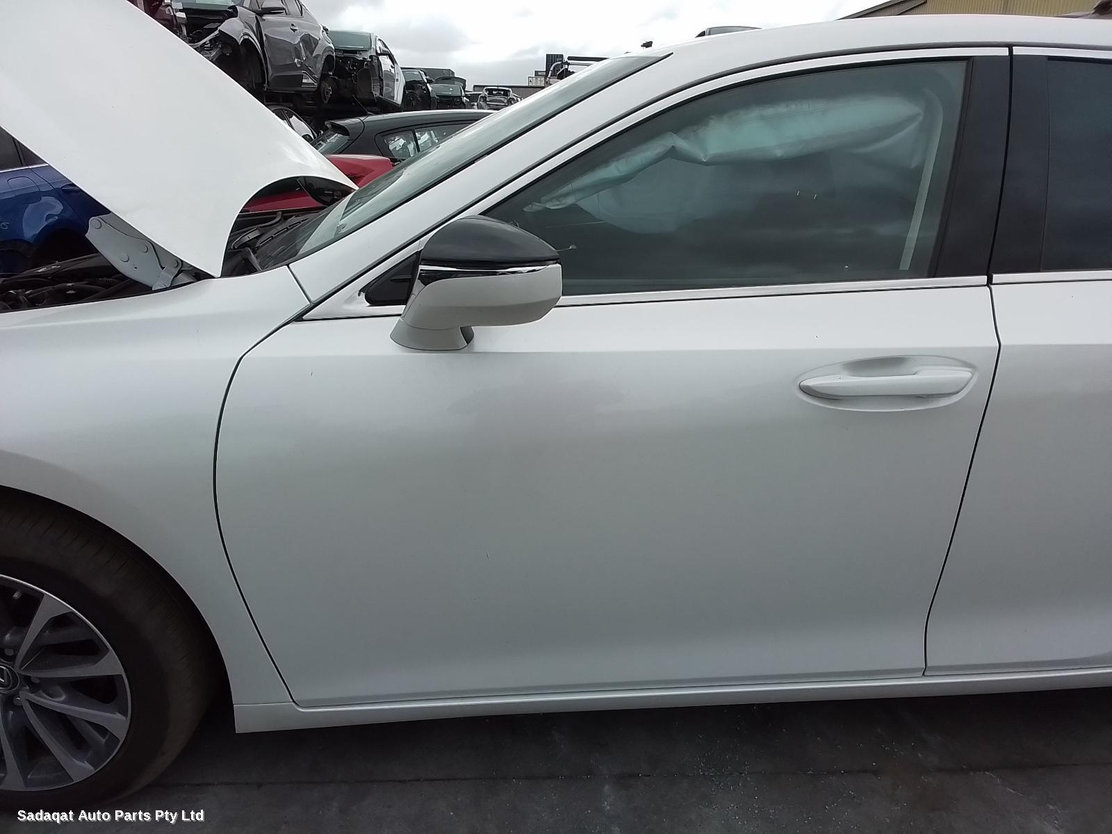 Lexus Es Series (13-) Left Headlamp