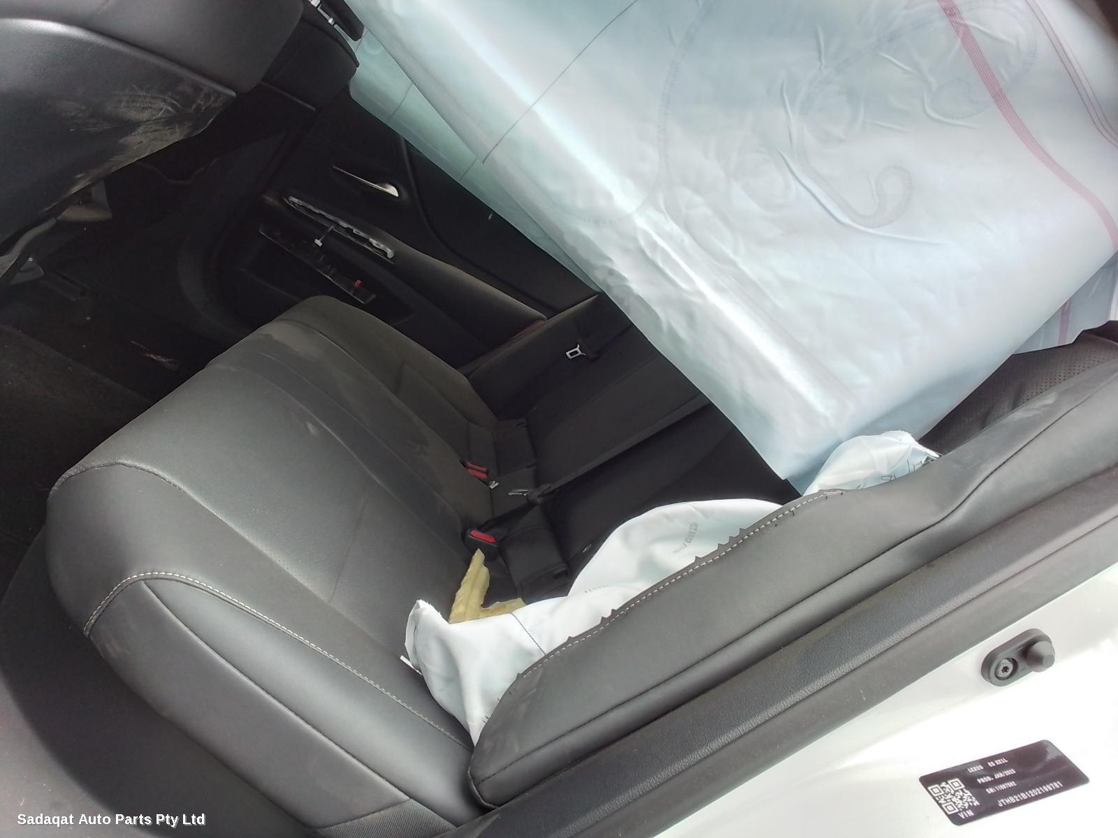 Lexus Es Series (13-) Left Headlamp