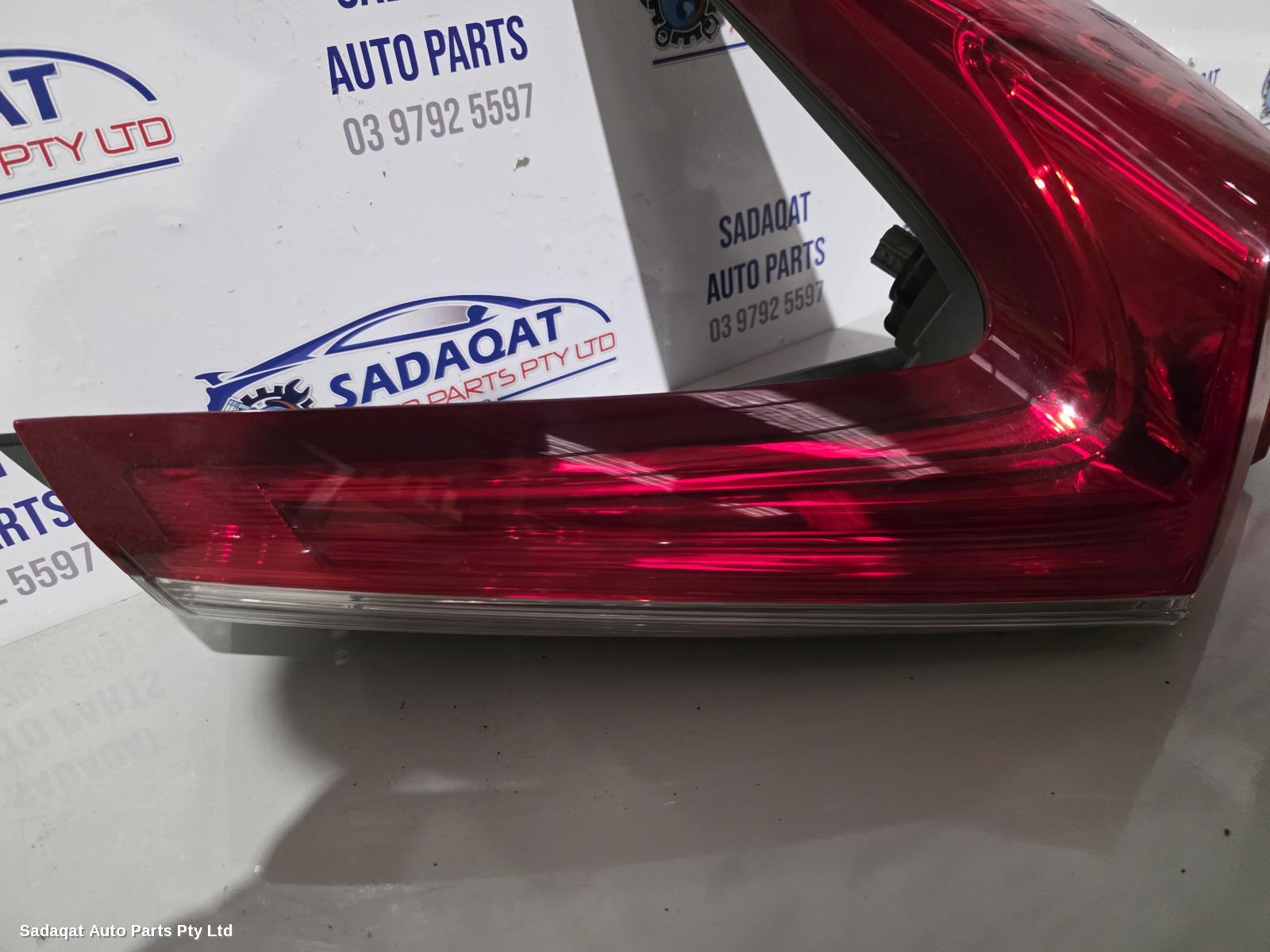 Honda Crv Right Taillight