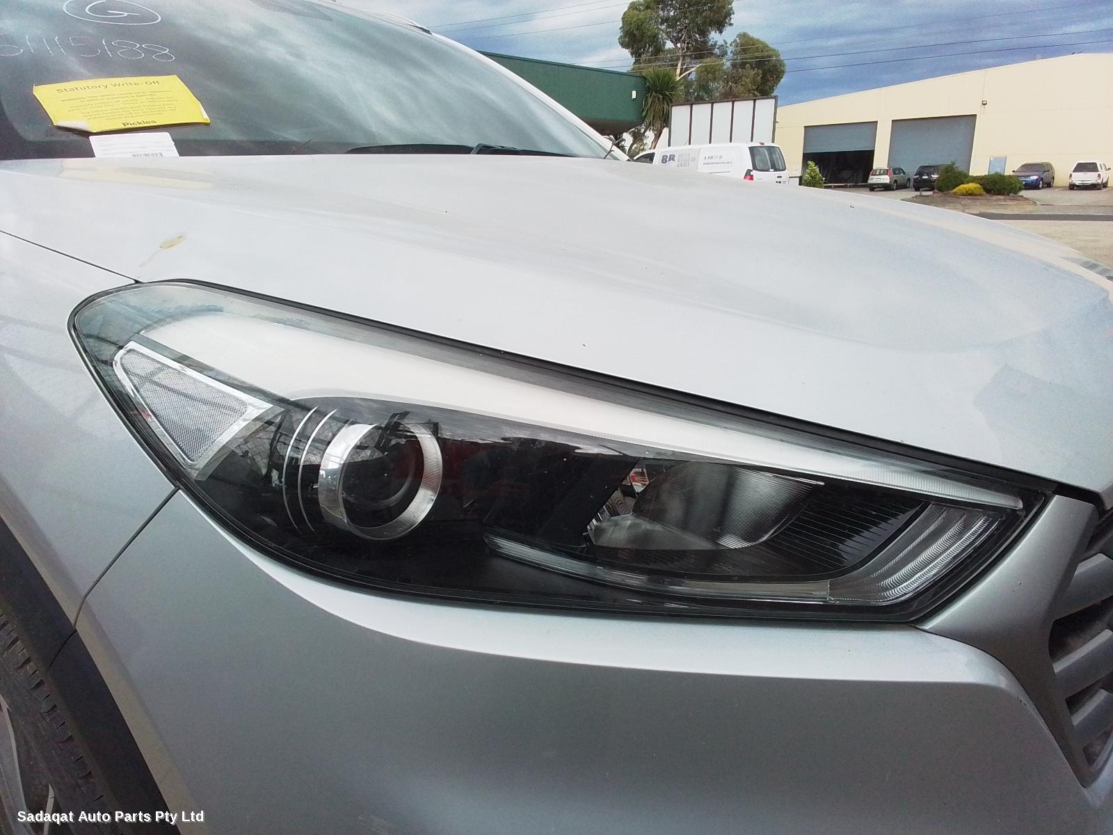 Hyundai Tucson Right Guard