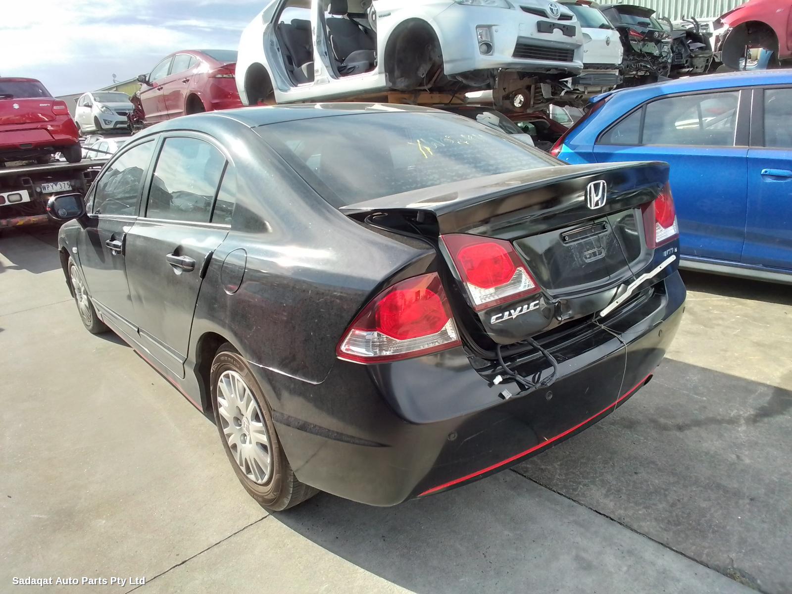 Honda Civic Rear Garnish