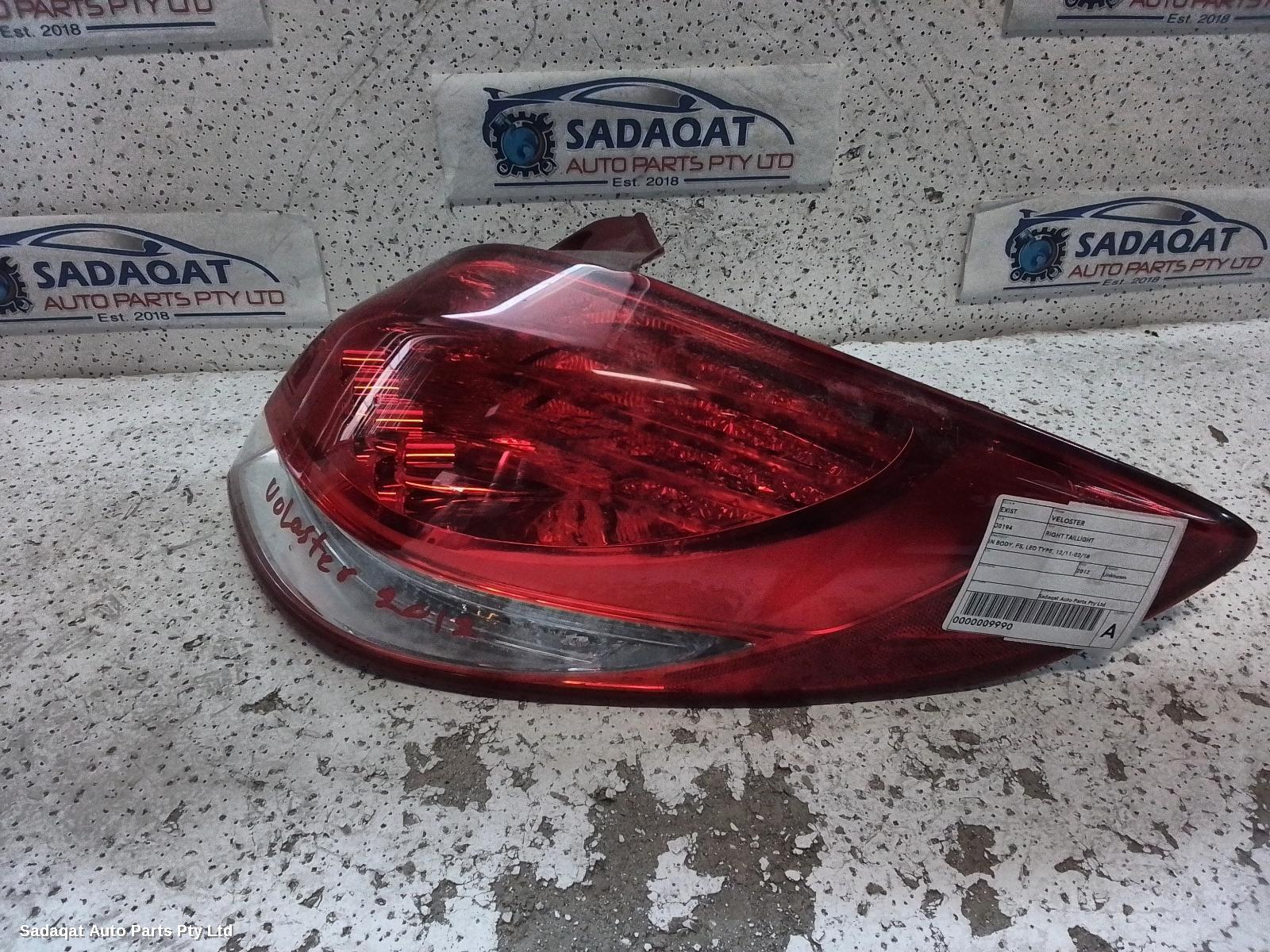 Hyundai Veloster Right Taillight