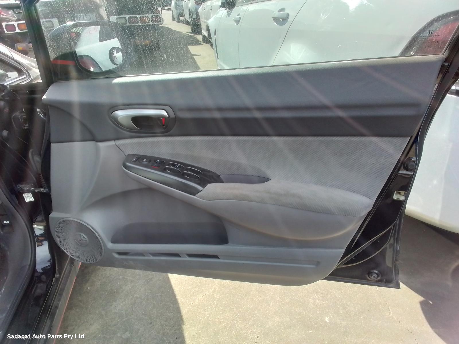 Honda Civic Rear Garnish