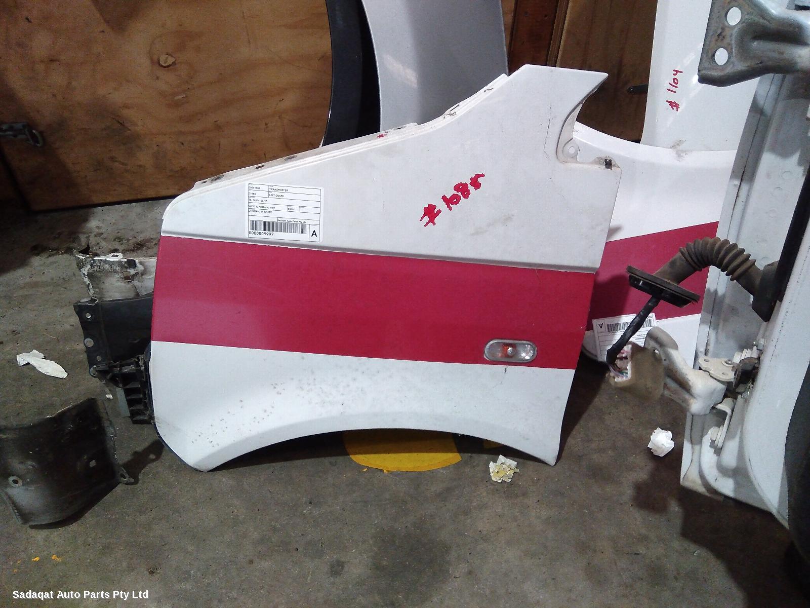 Volkswagen Transporter Left Guard