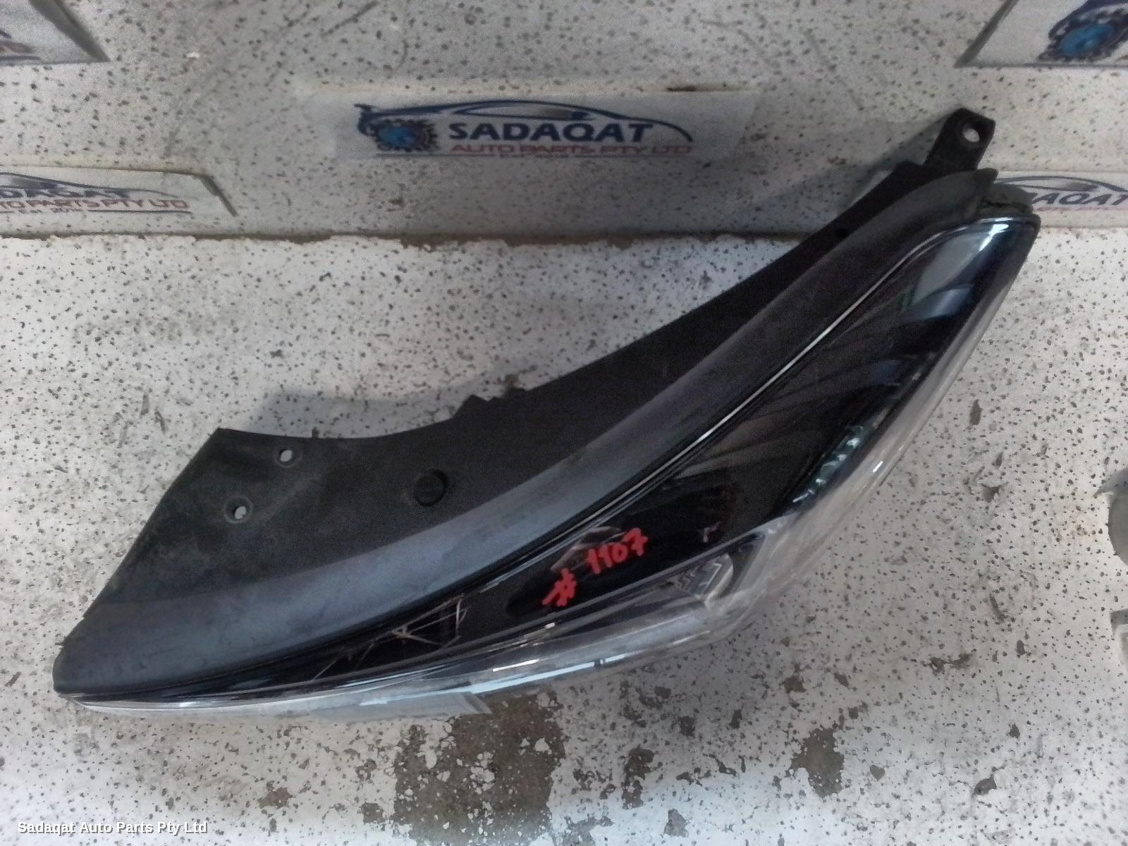 Hyundai Tucson Left Headlamp