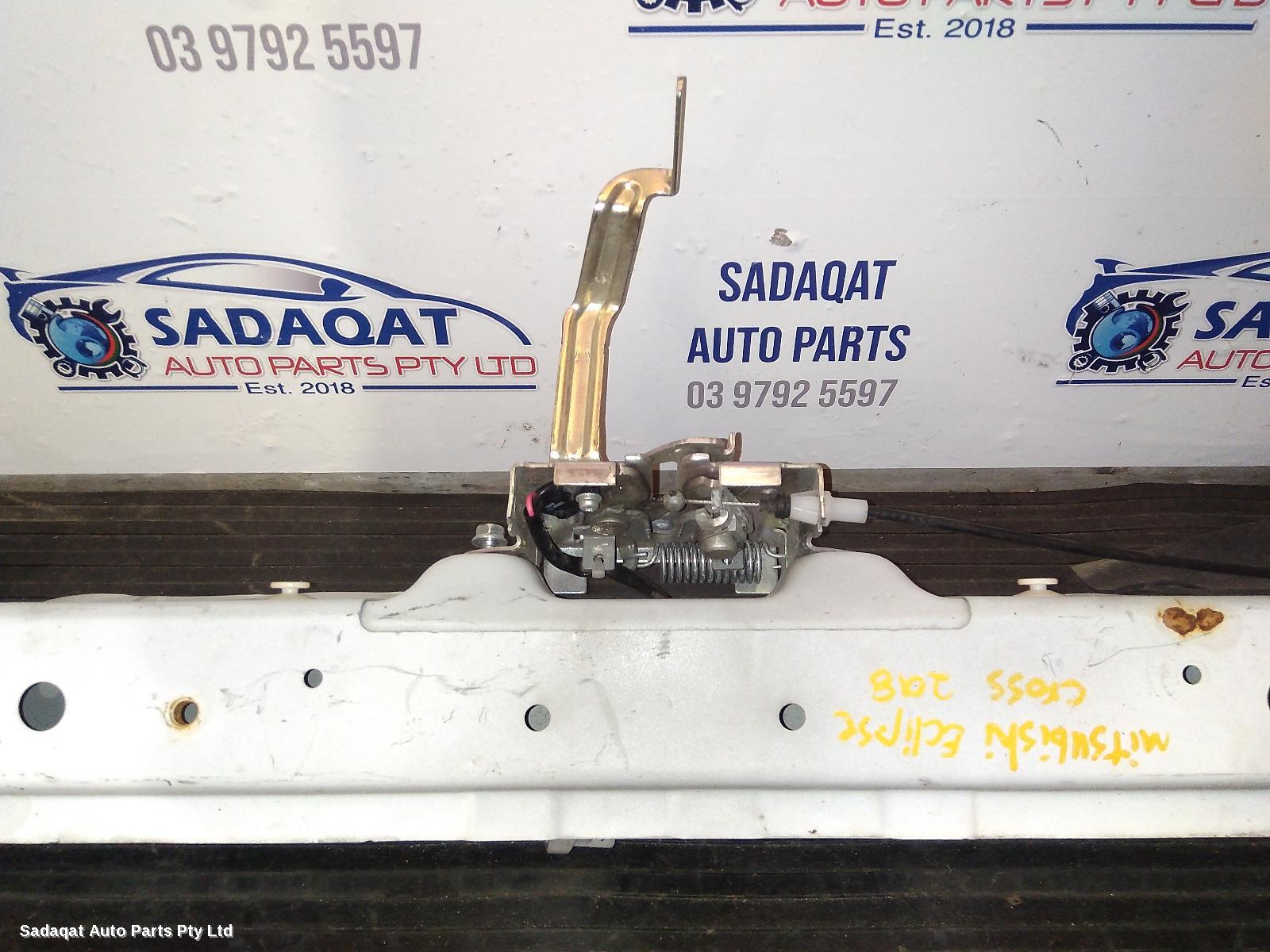 Mitsubishi Eclipse Cross Bonnet Lock/support