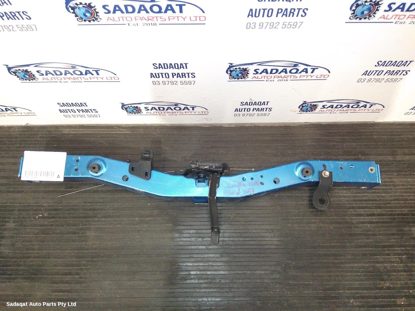 Toyota Corolla Bonnet Lock/support