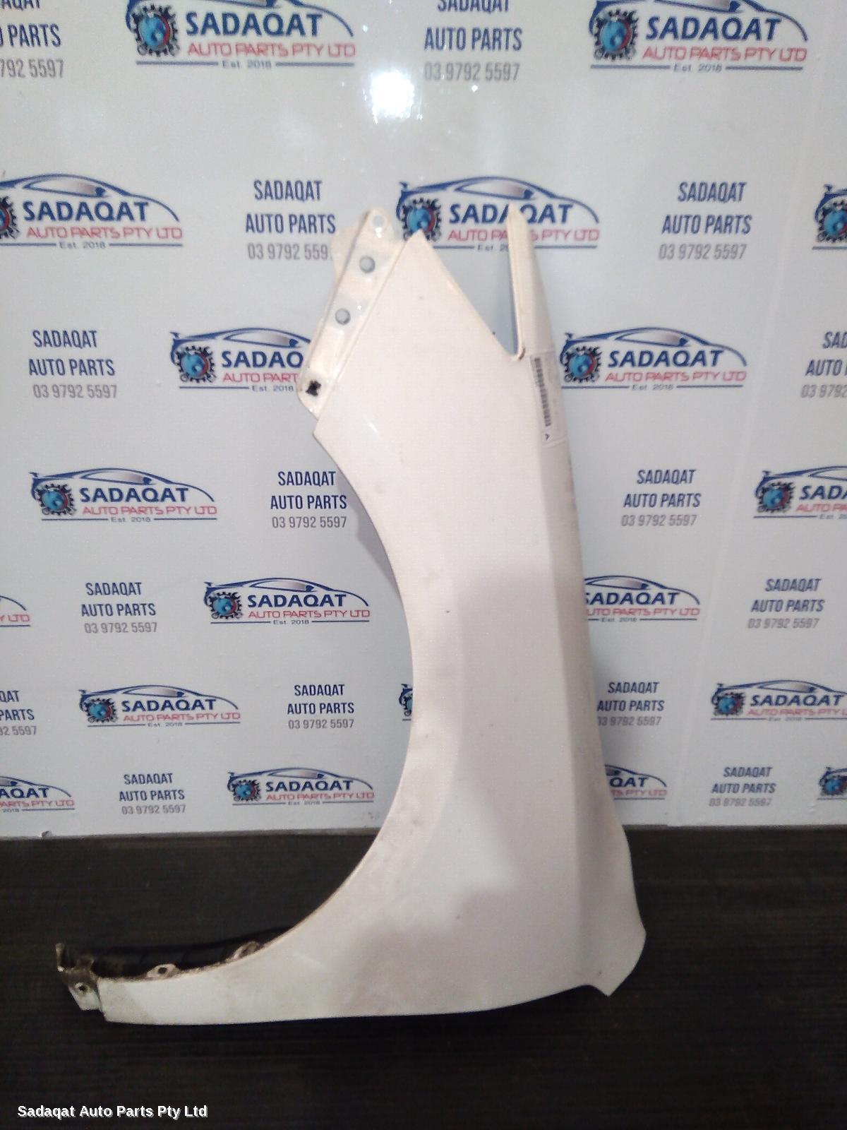 Toyota Camry Left Guard