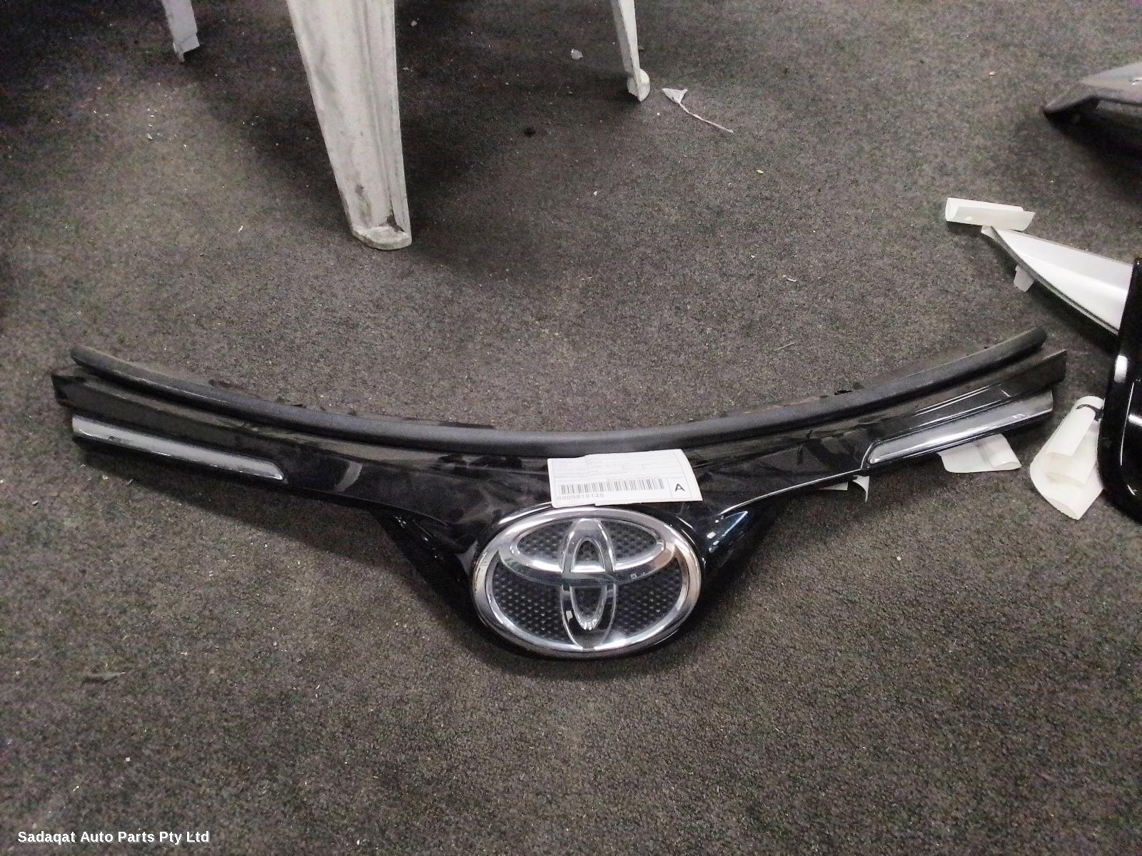 Toyota Rav4 Grille