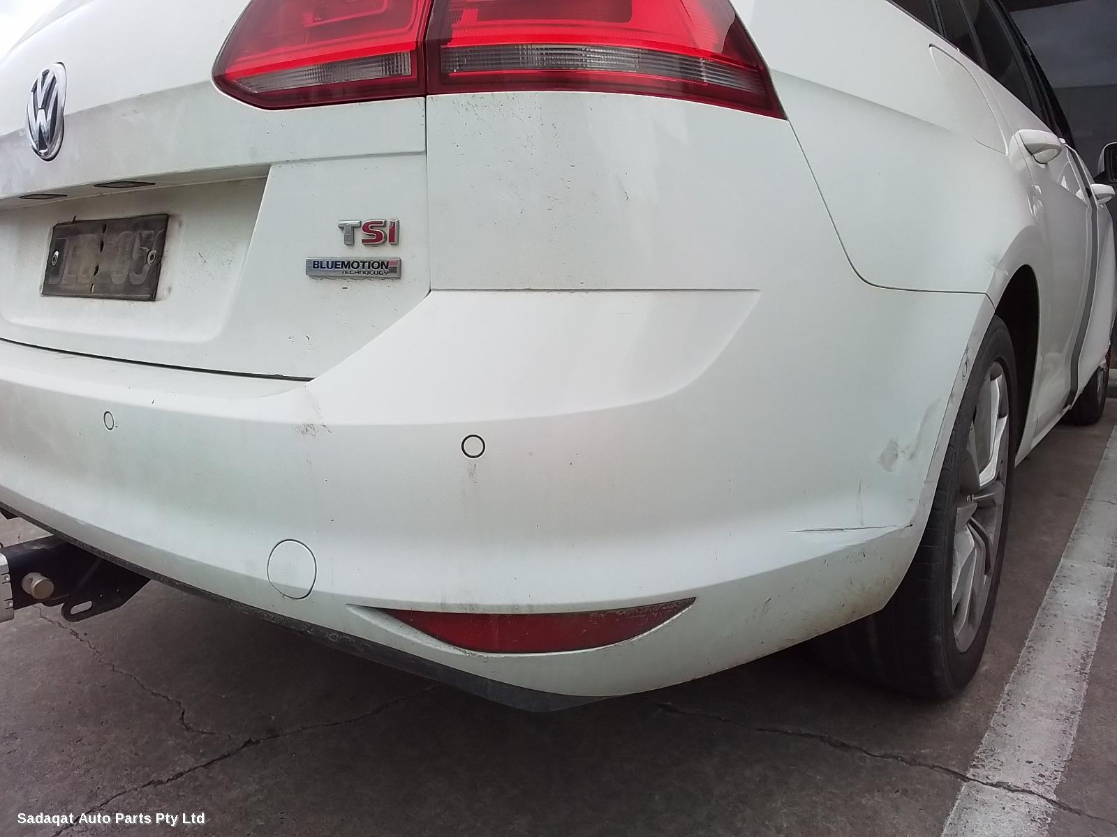 Volkswagen Golf Left Front Door