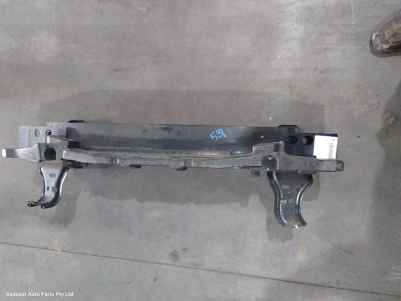 Infiniti Q50 F/bar Reinforc/brack