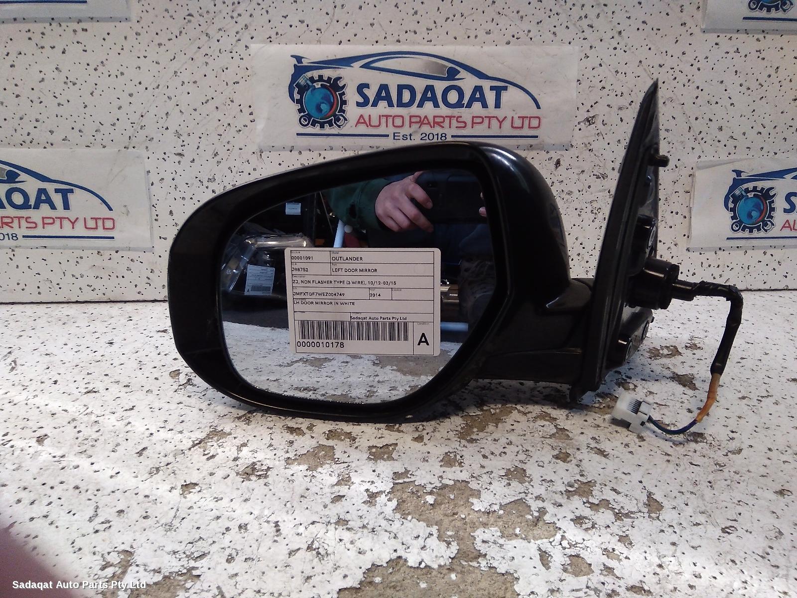 Mitsubishi Outlander Left Door Mirror