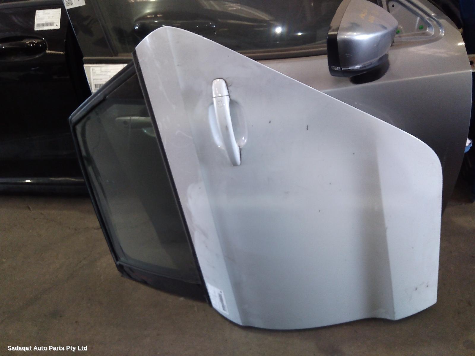 Audi A1 Left Rear Door/sliding