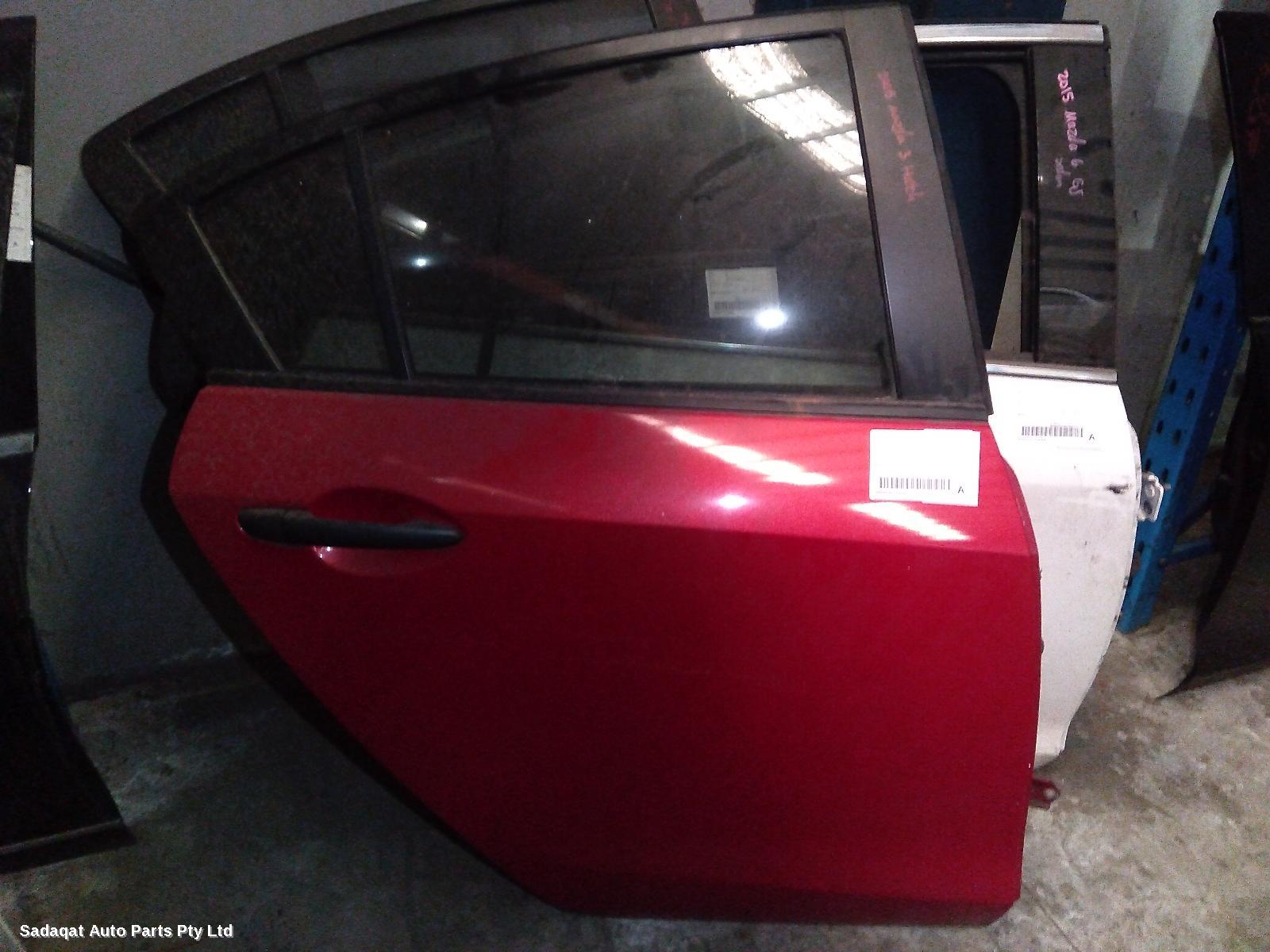 Mazda 3 Right_rear_door_sliding