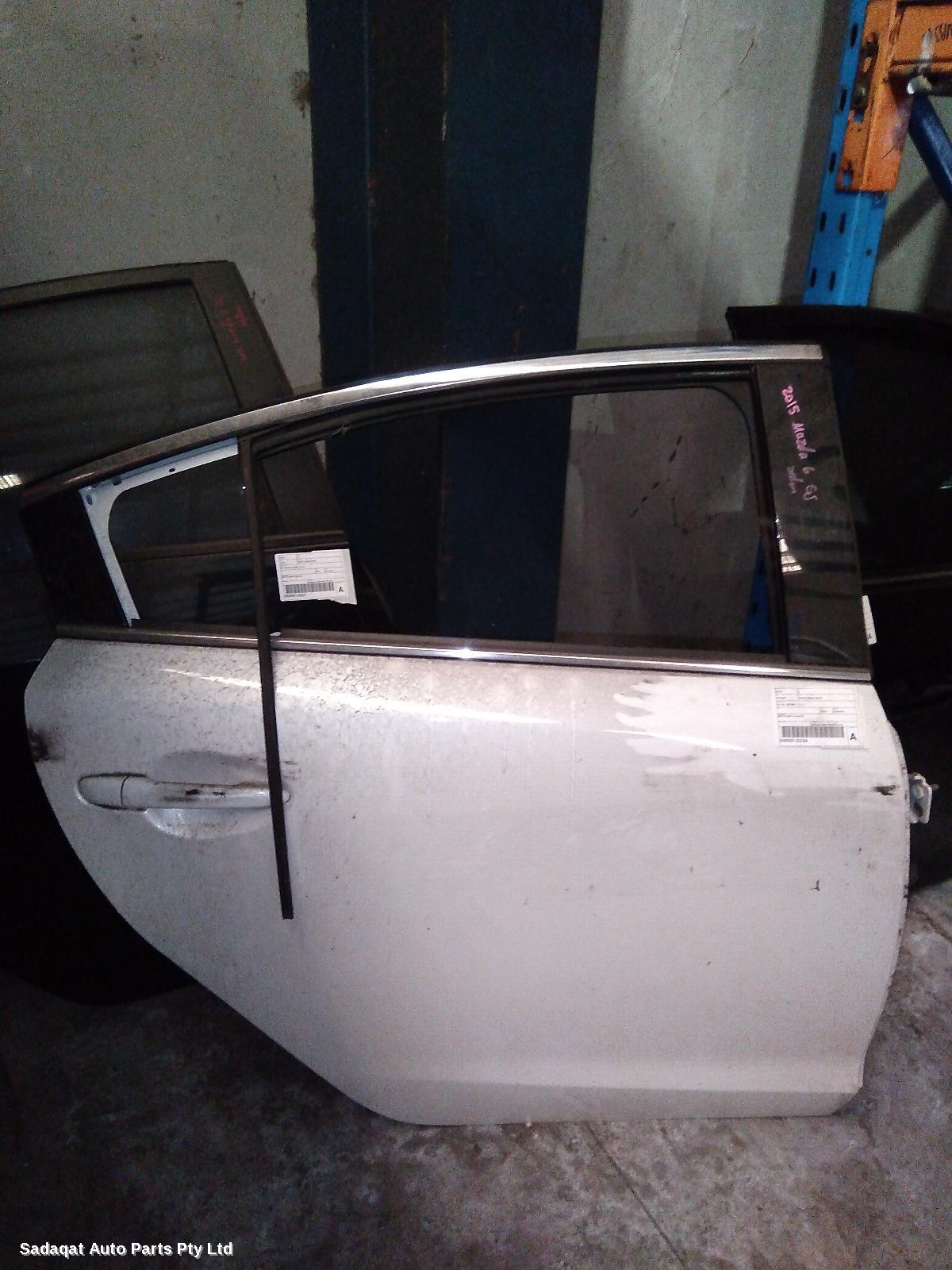 Mazda 6 Right_rear_door_sliding