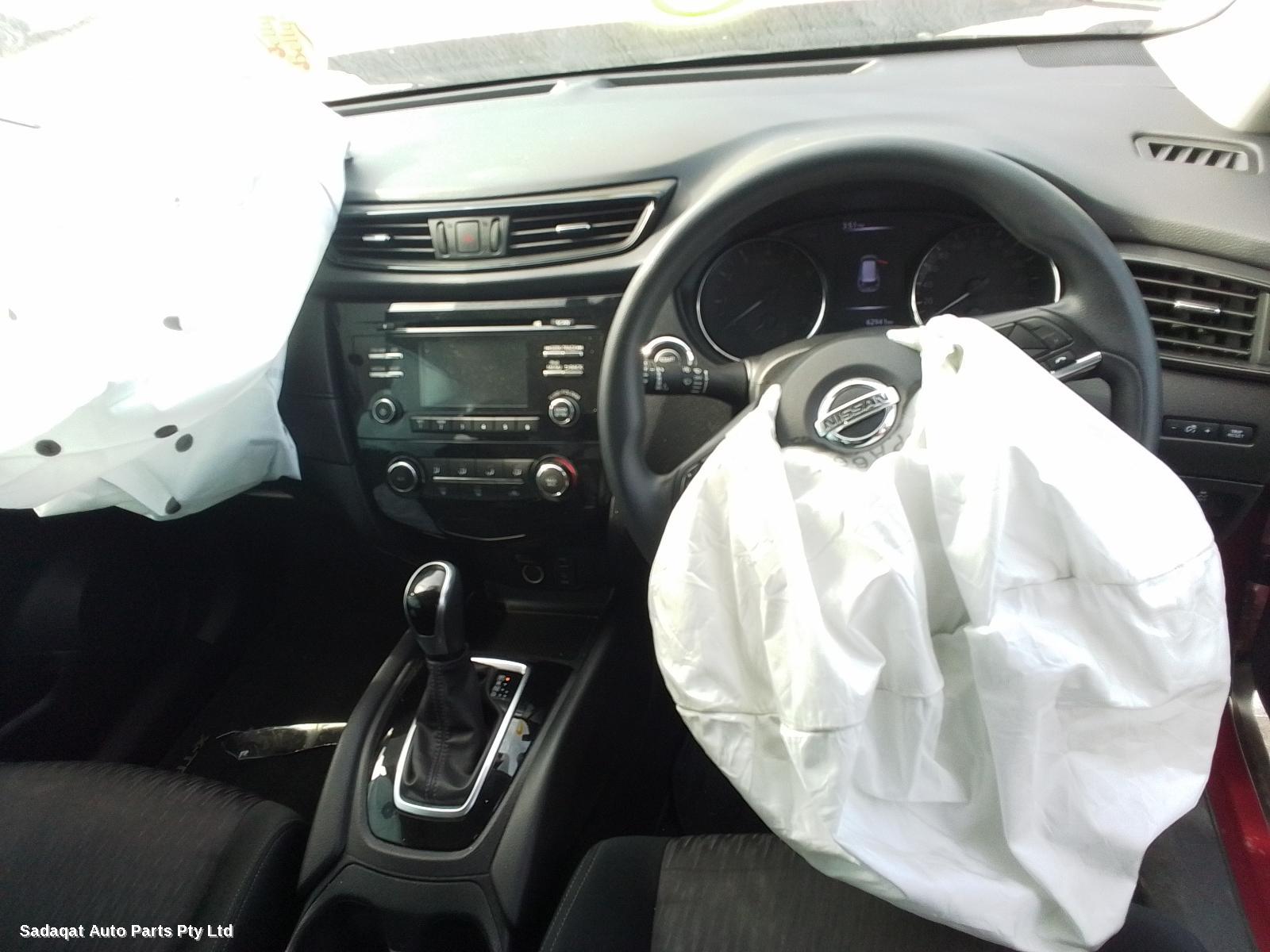 Nissan Xtrail Right Taillight