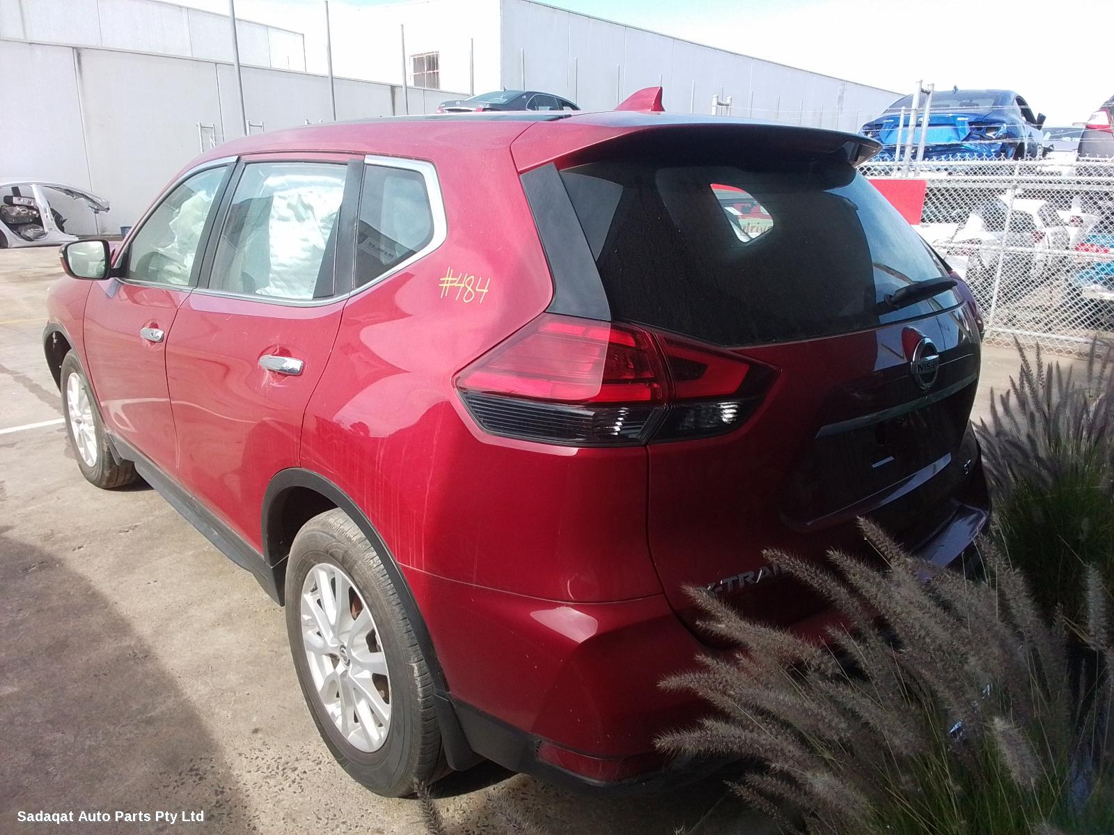 Nissan Xtrail Right Taillight