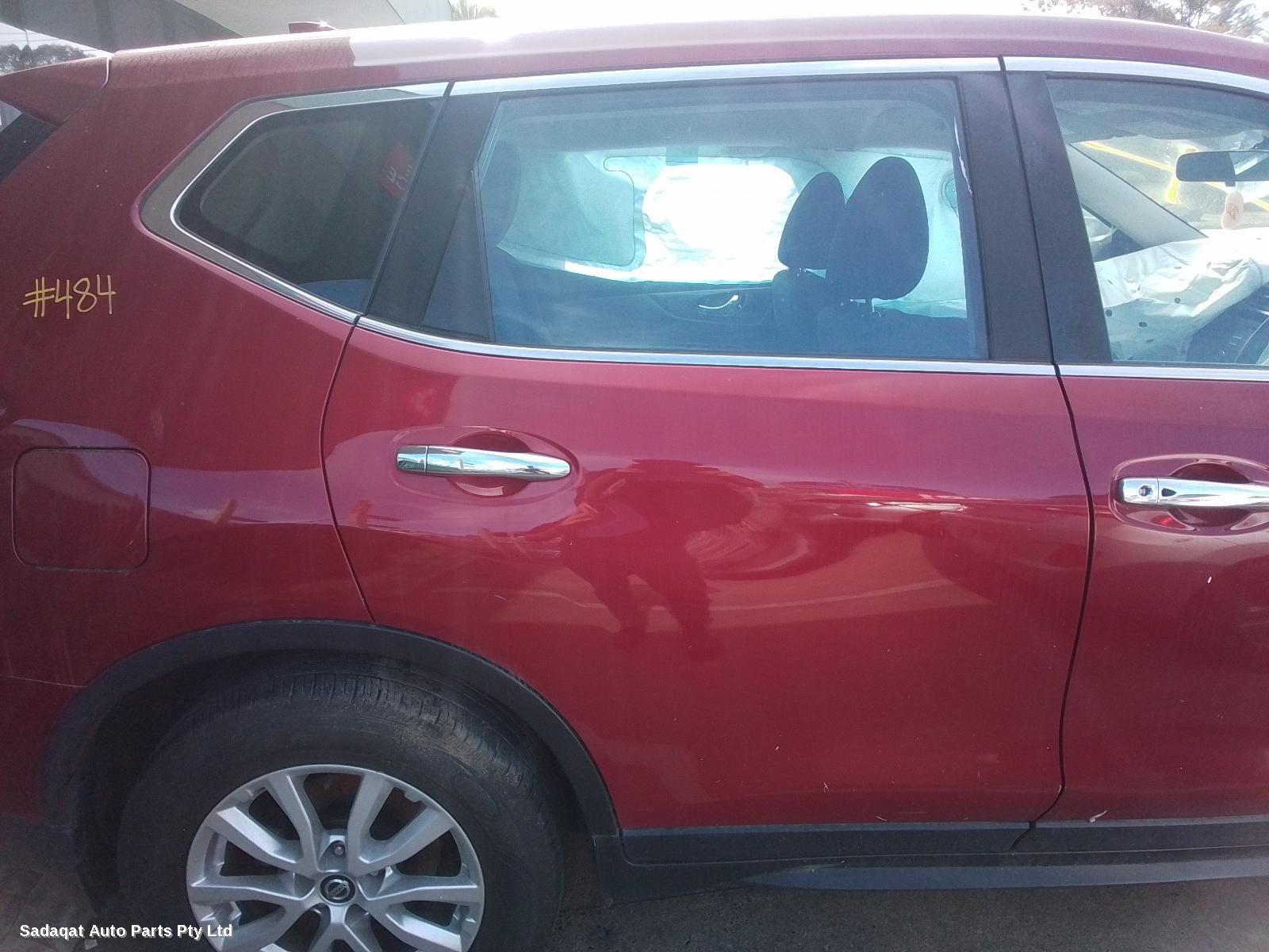 Nissan Xtrail Right Taillight