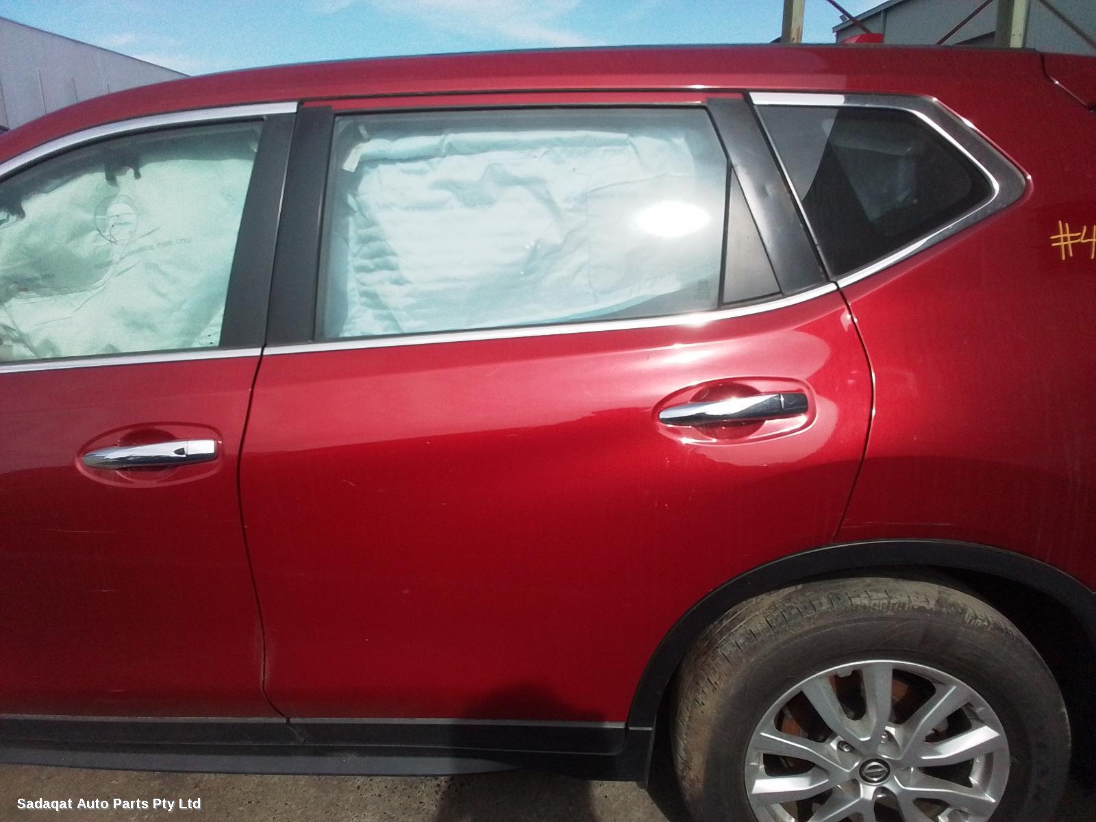 Nissan Xtrail Right Taillight