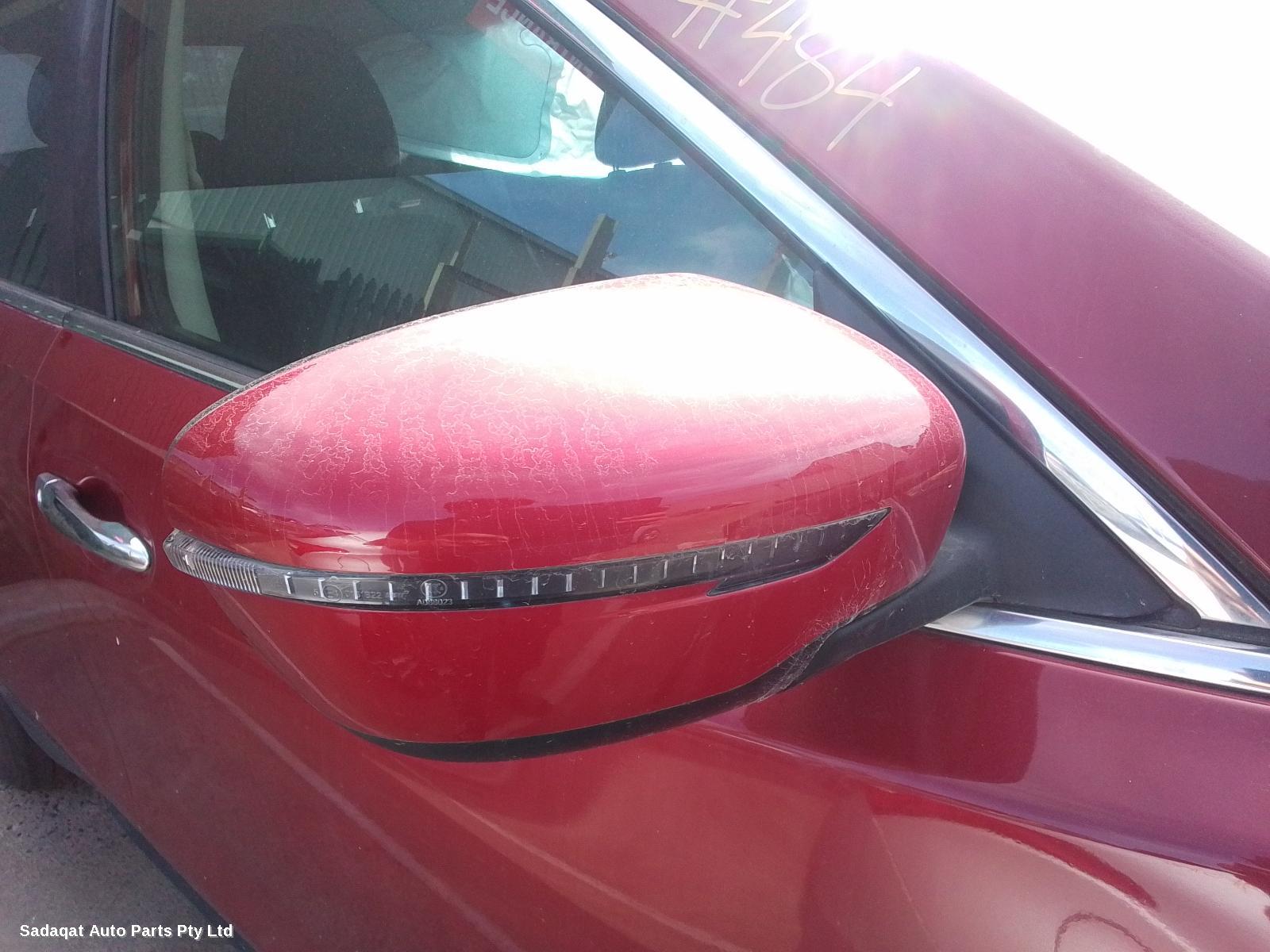 Nissan Xtrail Right Taillight