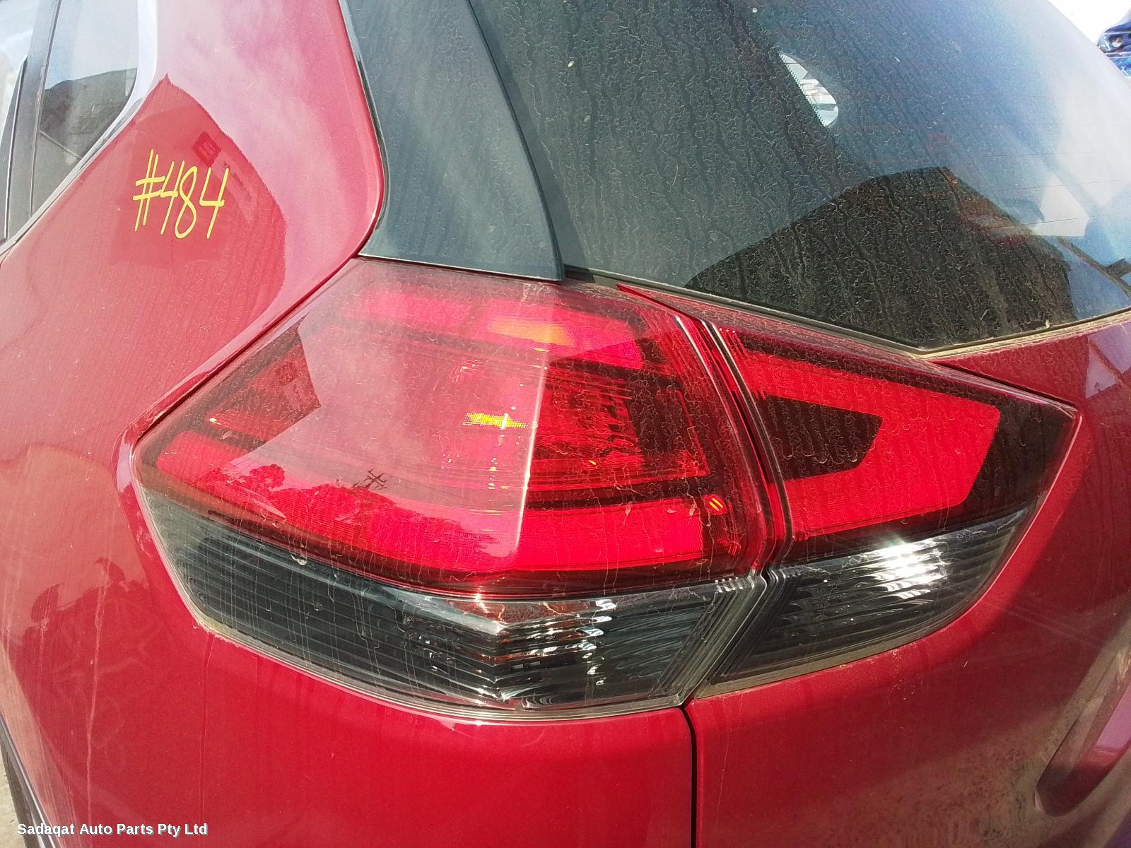 Nissan Xtrail Right Taillight