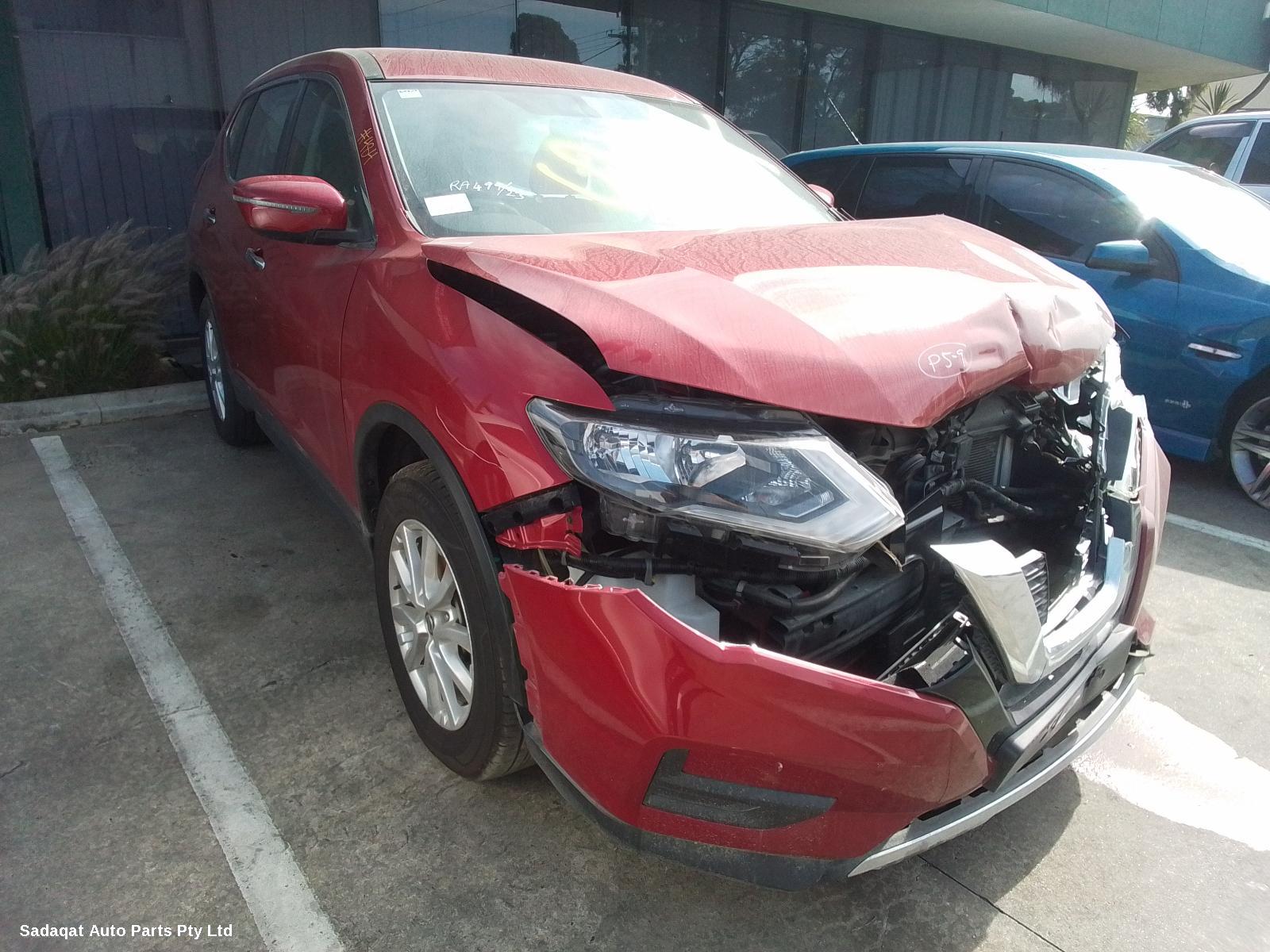 Nissan Xtrail Right Taillight