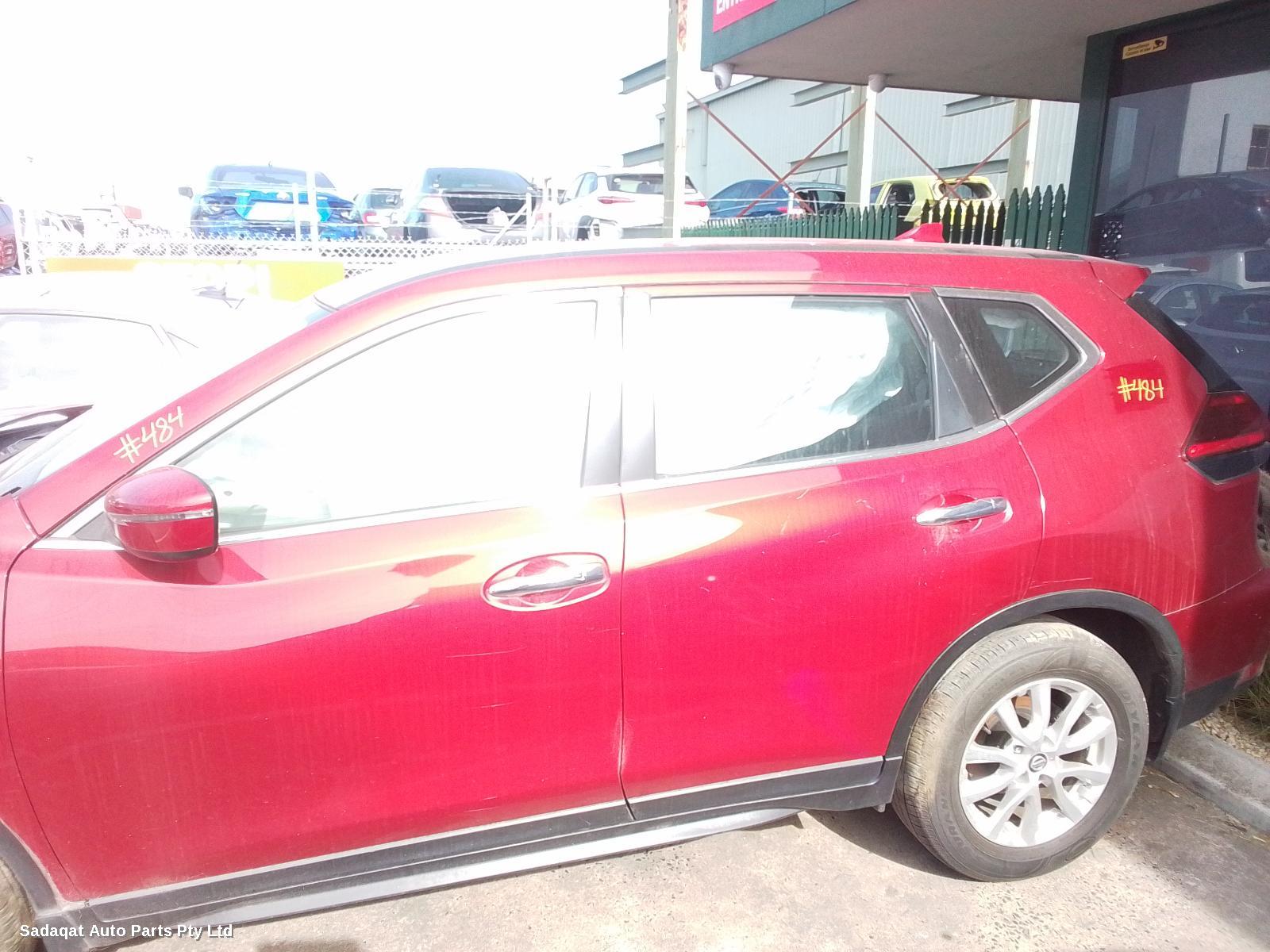 Nissan Xtrail Right Taillight