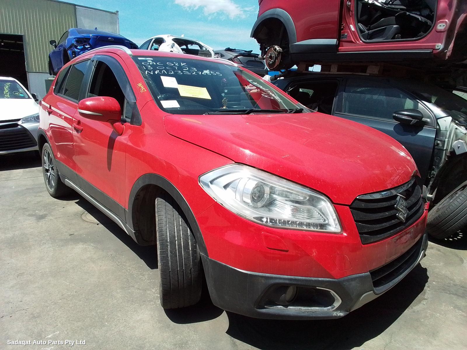 Suzuki S-cross Right Front Door