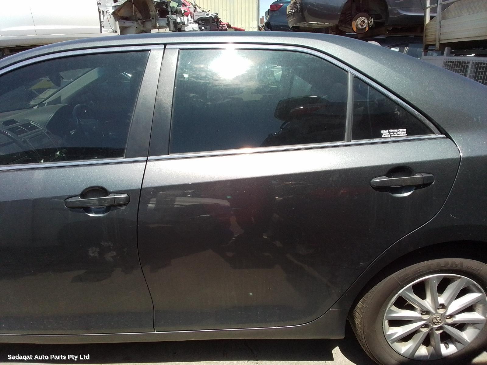 Toyota Camry Left Taillight
