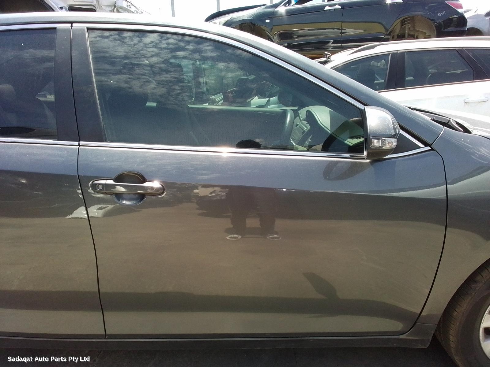 Toyota Camry Left Taillight