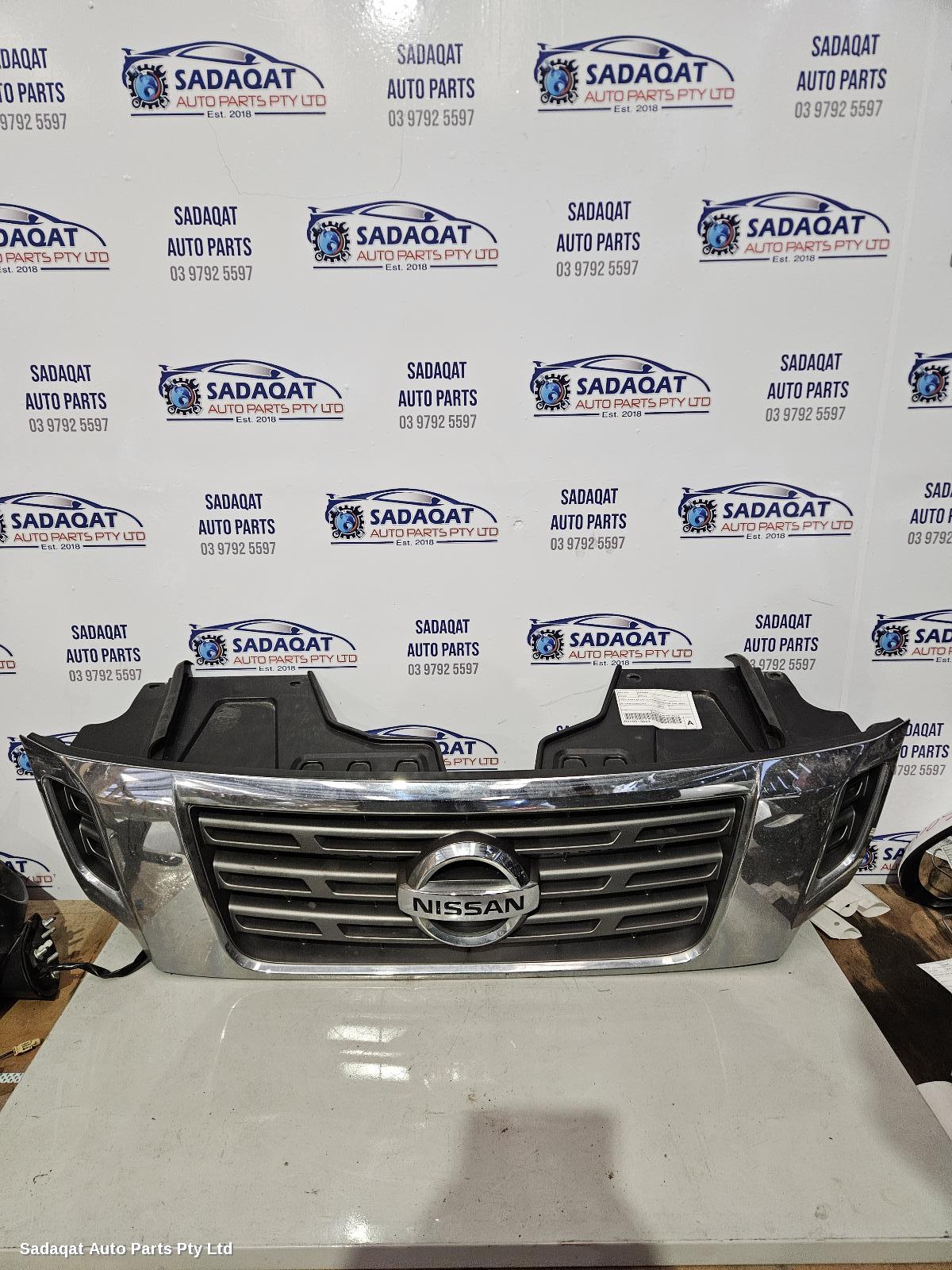 Nissan Navara Grille