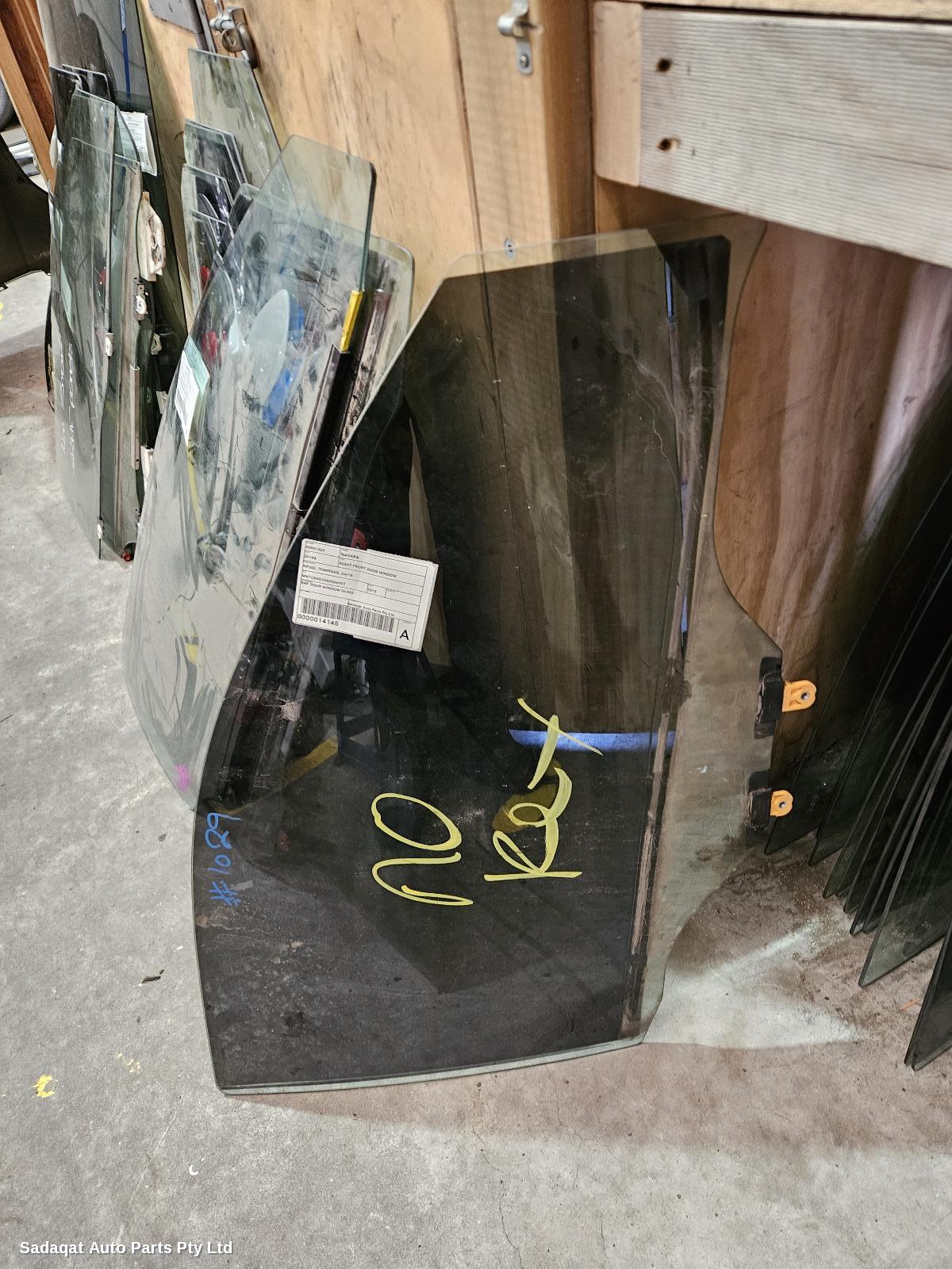 Nissan Navara Right Front Door Window