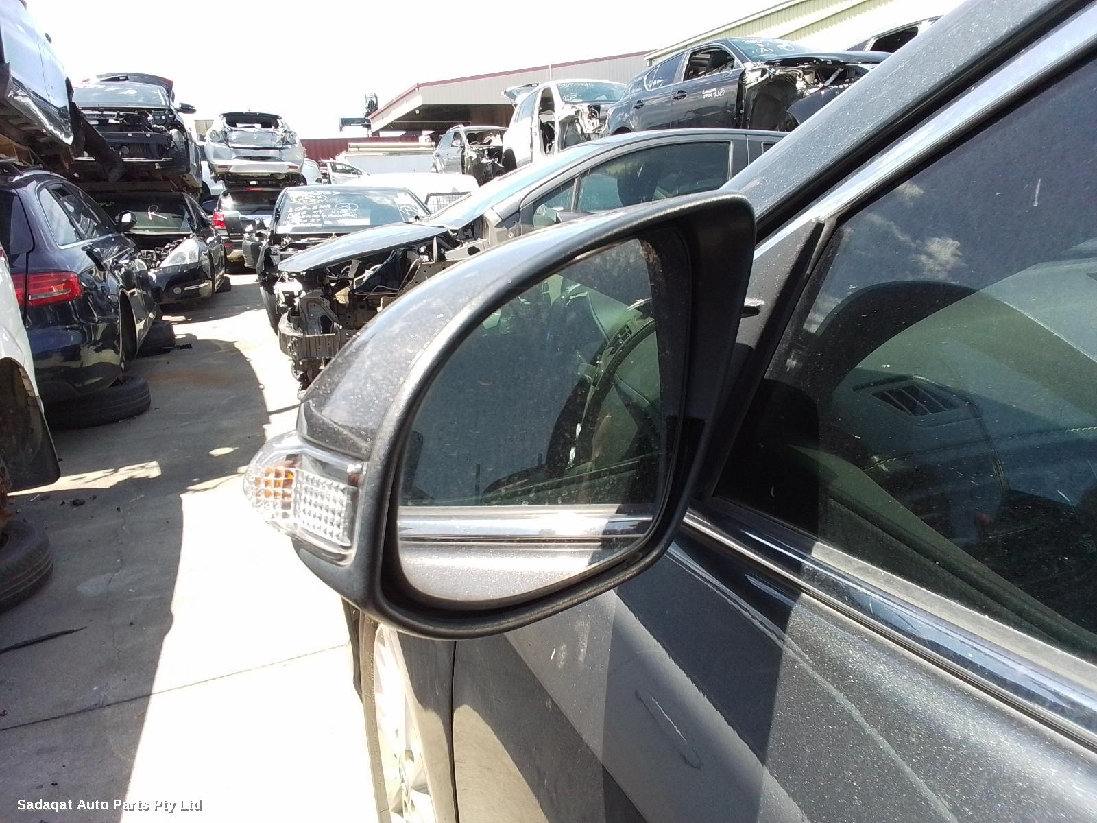 Toyota Camry Left Taillight