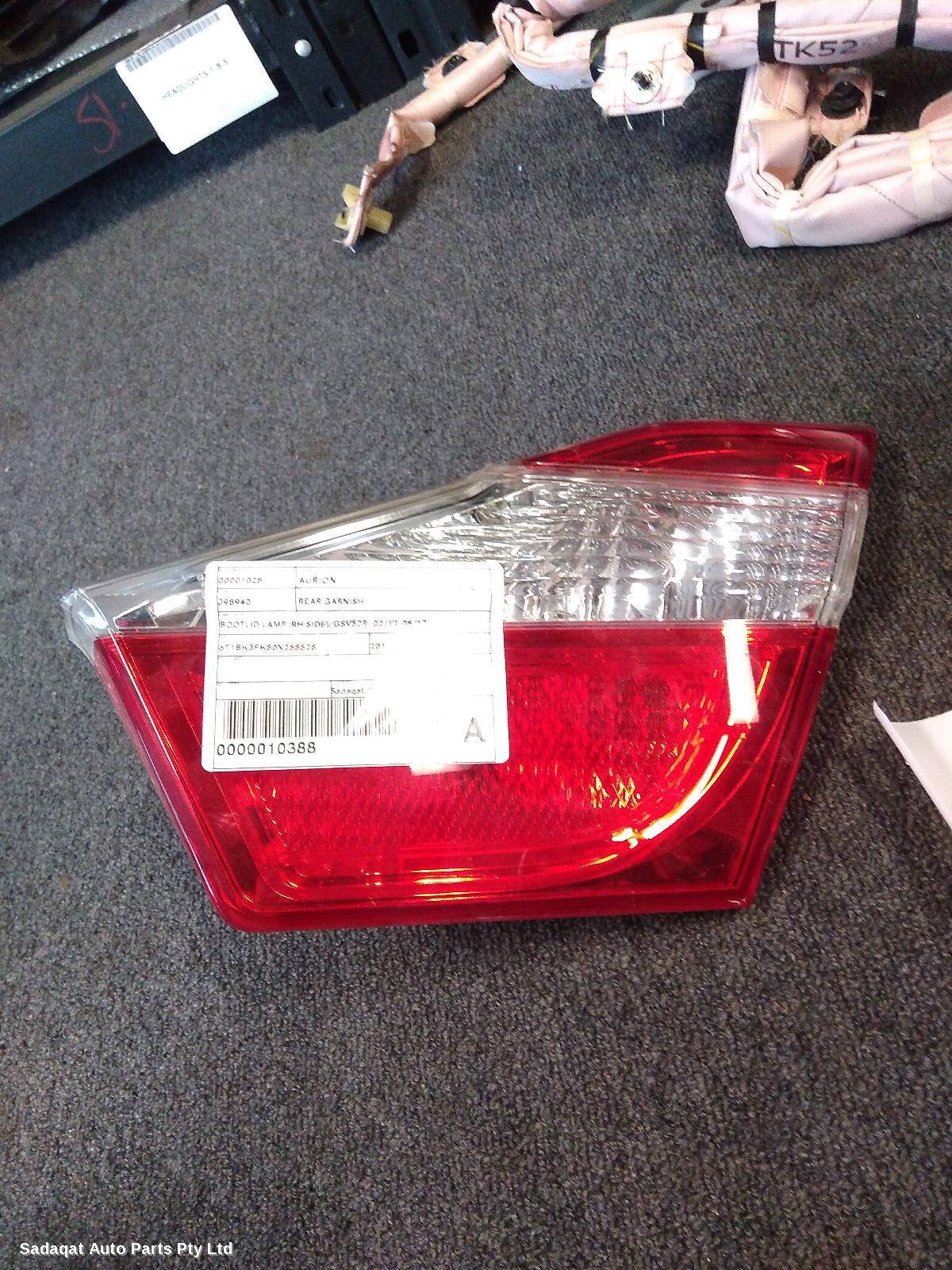 Toyota Aurion Rear Garnish